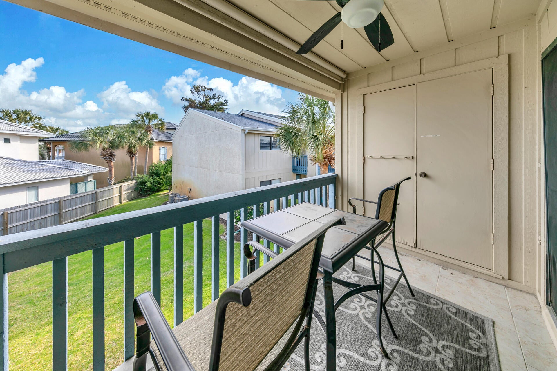 CHATEAU LA MER CONDO 2 - Residential