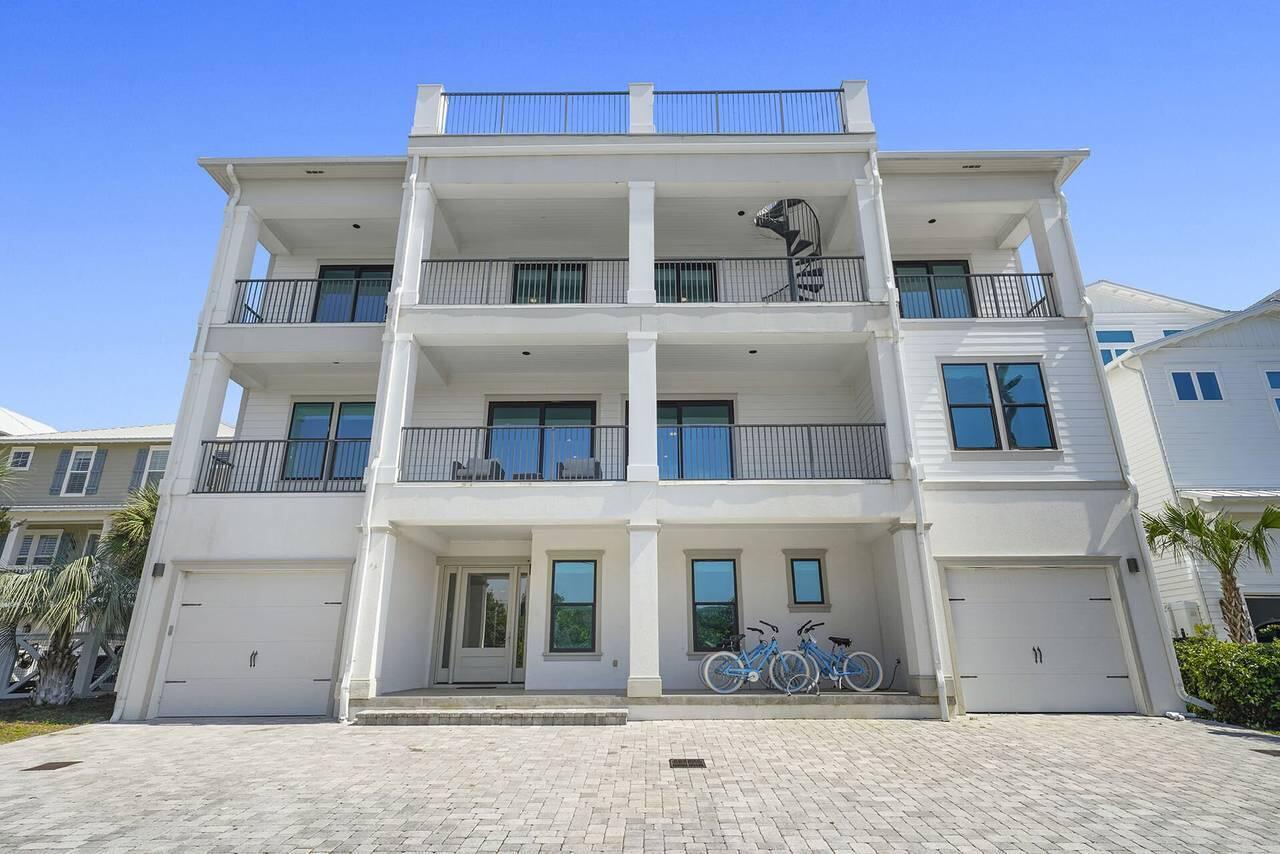 BEACH HIGHLAND - Residential