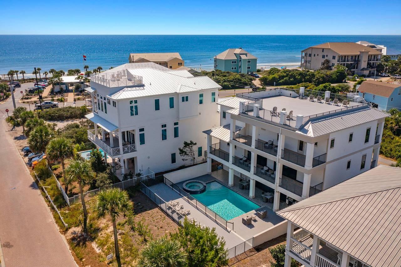 BEACH HIGHLAND - Residential