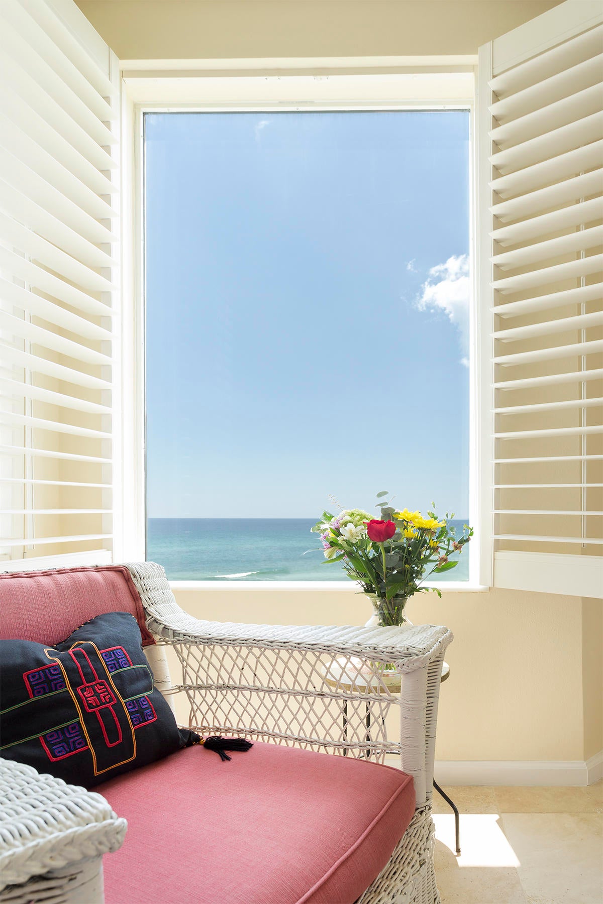 TRANQUILLITY ON THE BEACH - Residential