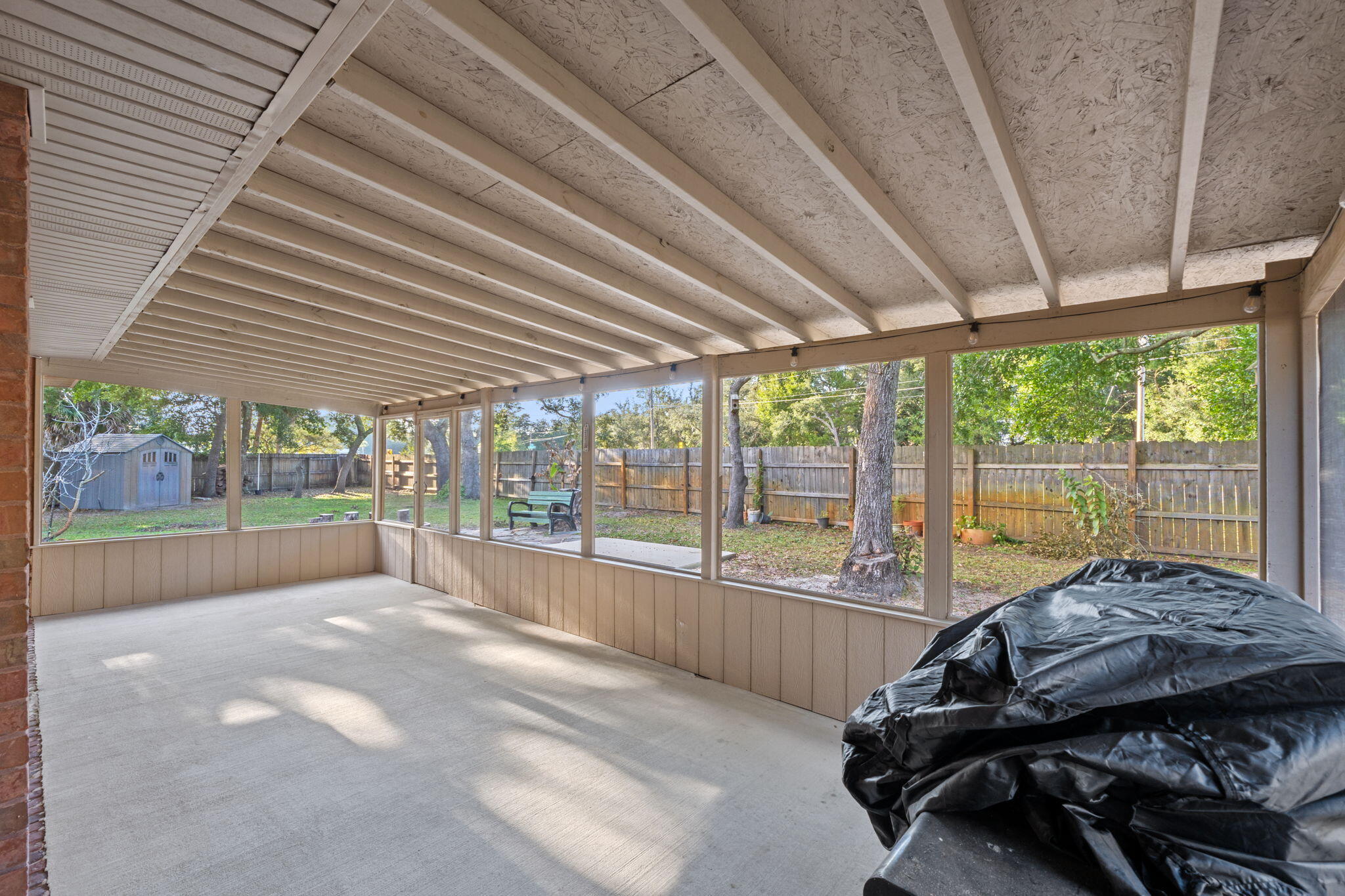 MELISSA OAKS - Residential