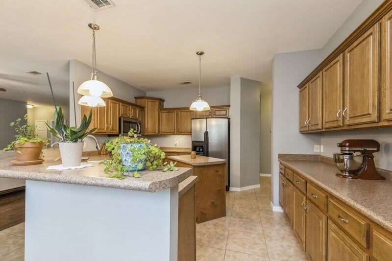 ROYAL OAKS S/D - Residential