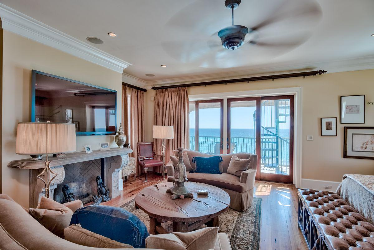 BLUE MOUNTAIN BEACH - Residential