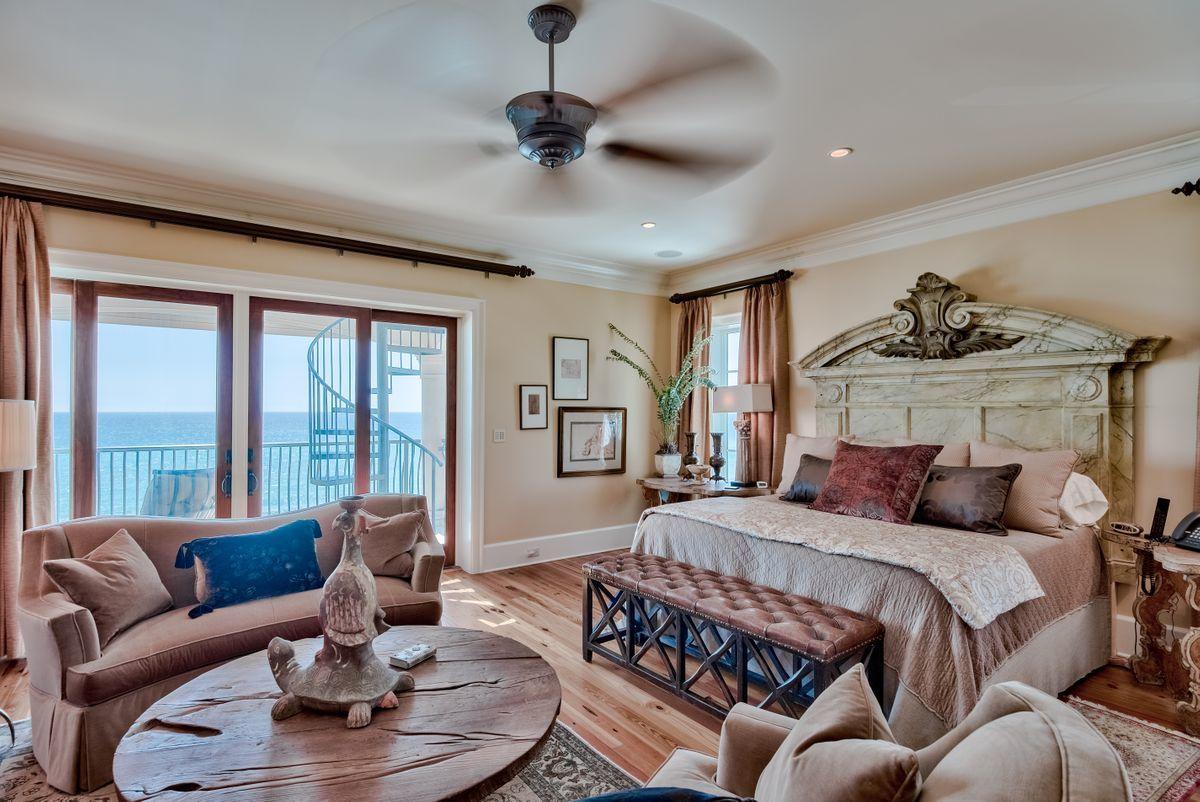 BLUE MOUNTAIN BEACH - Residential