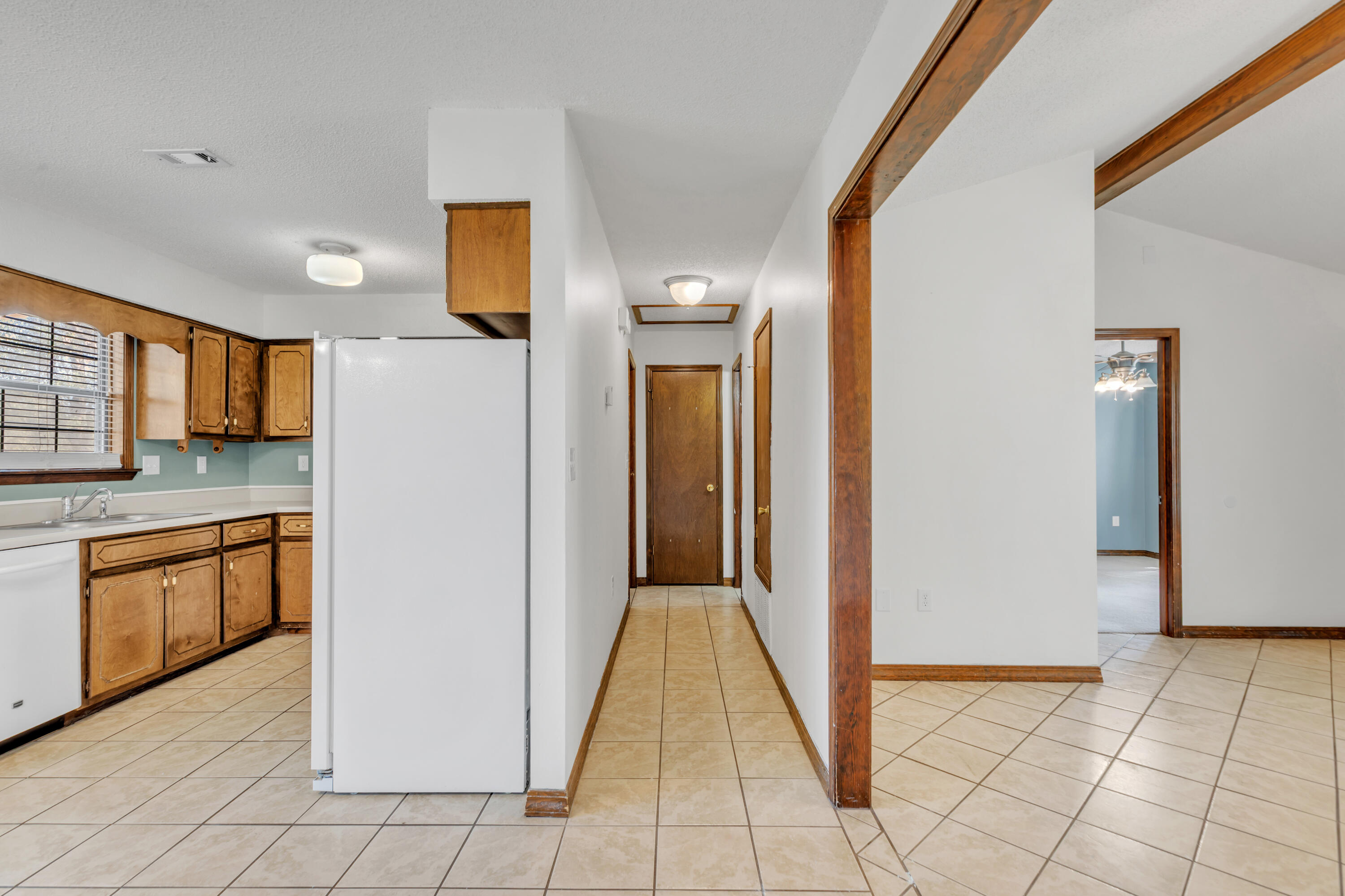 BEACONS BEND - Residential