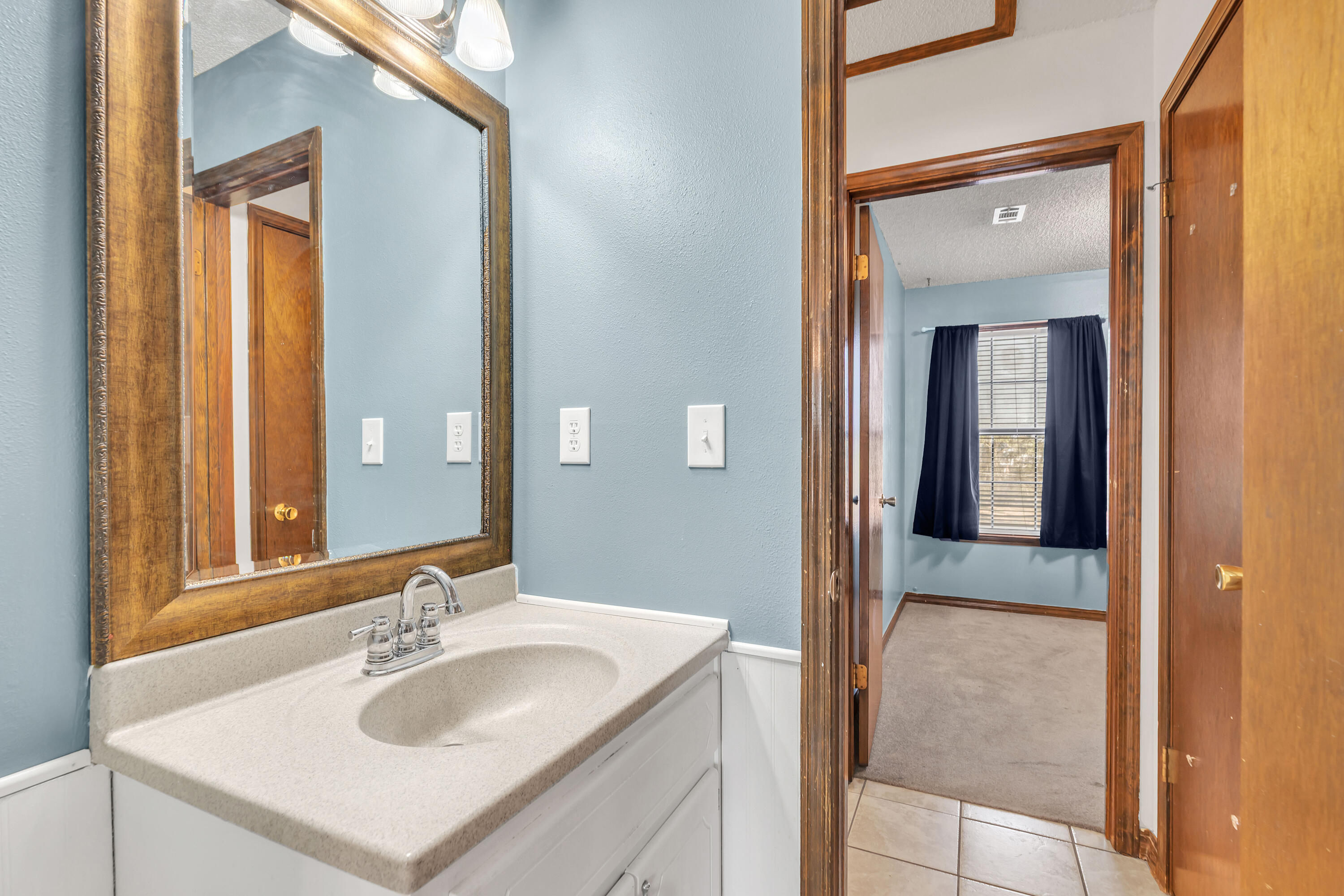 BEACONS BEND - Residential