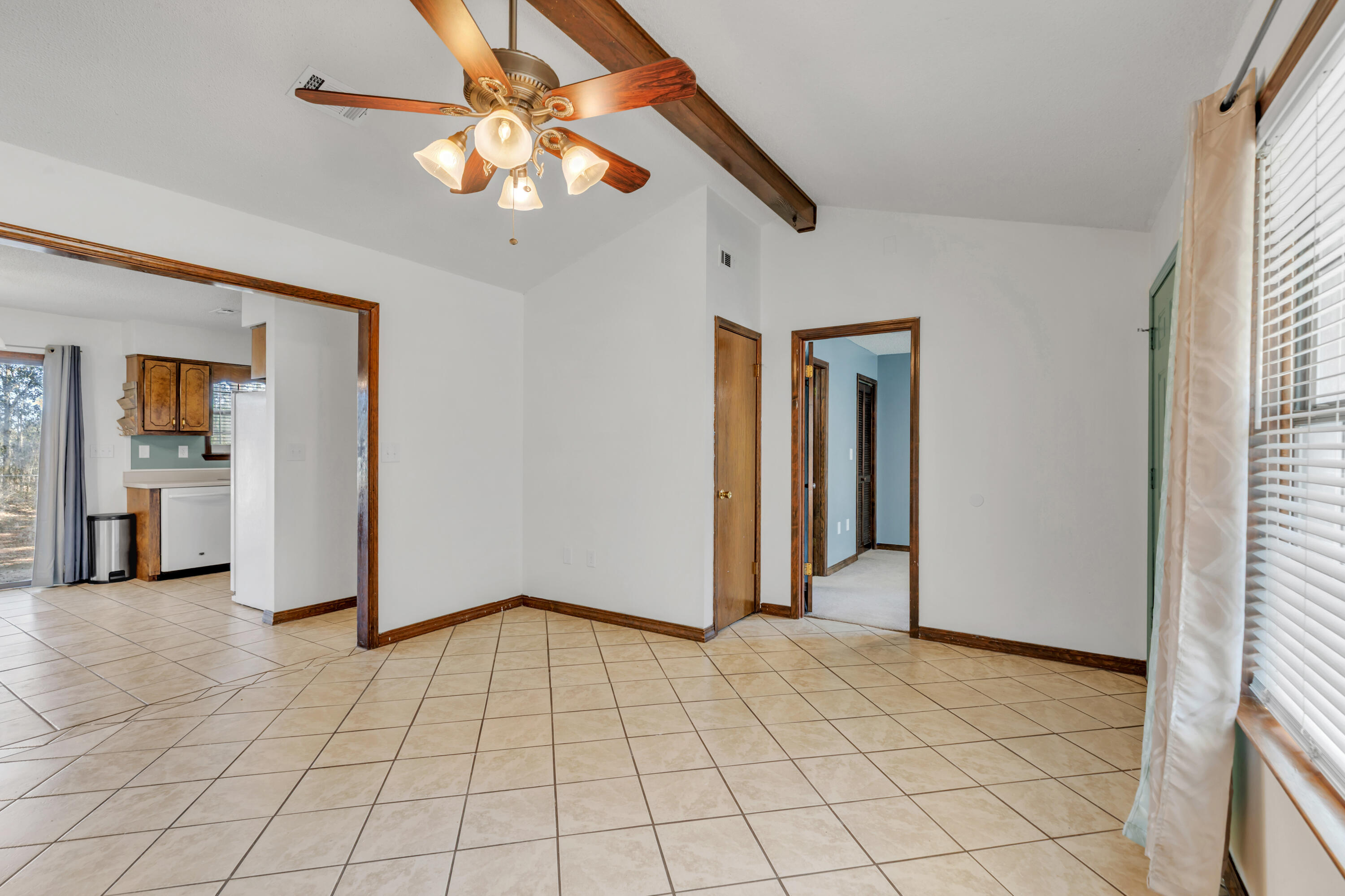 BEACONS BEND - Residential
