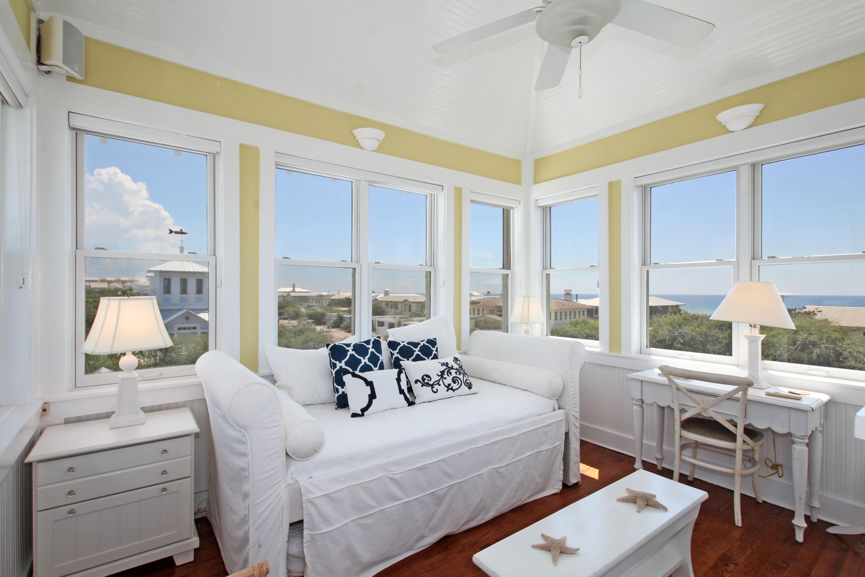 SEASIDE 06 - Residential
