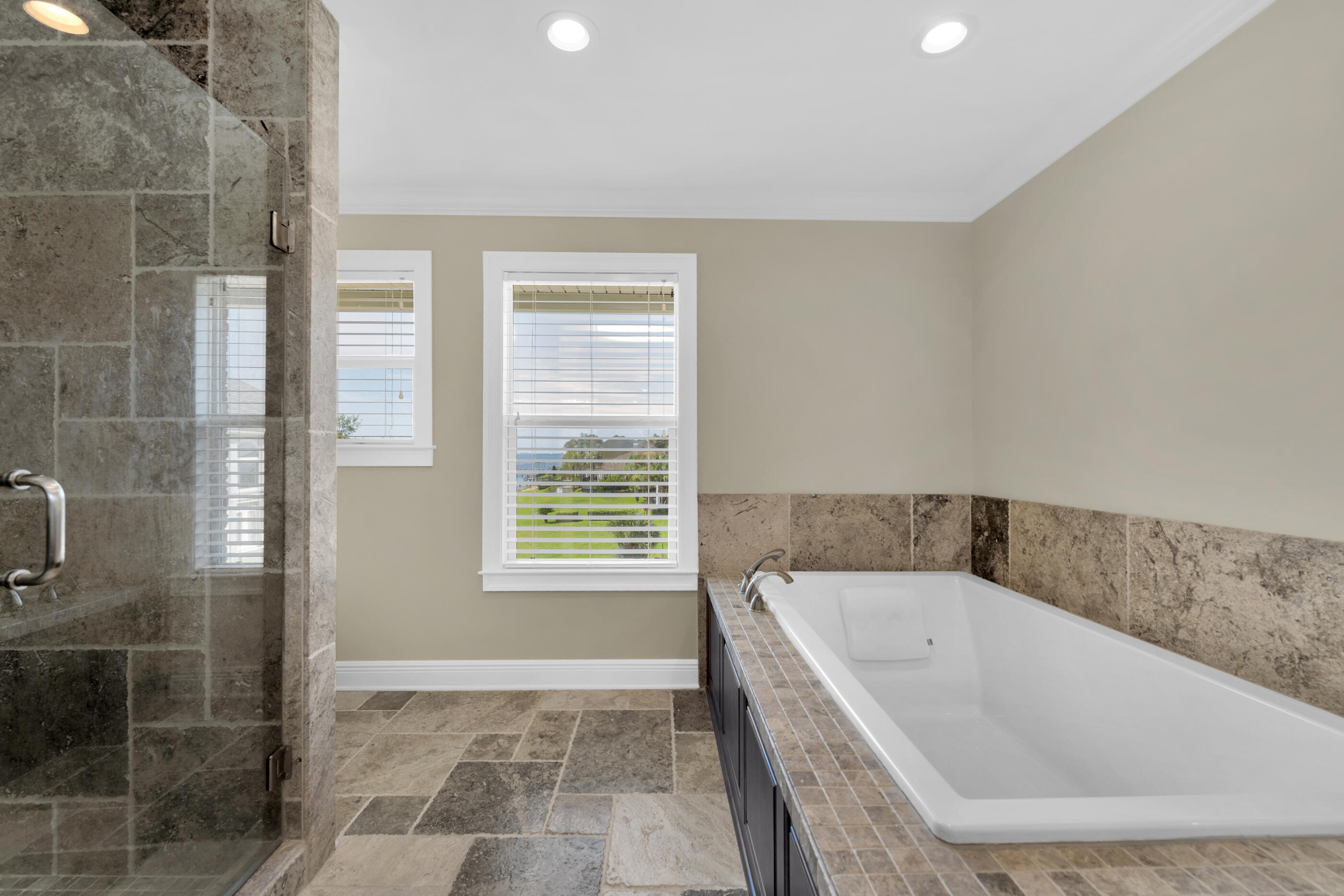 SHALIMAR POINTE S/D - Residential