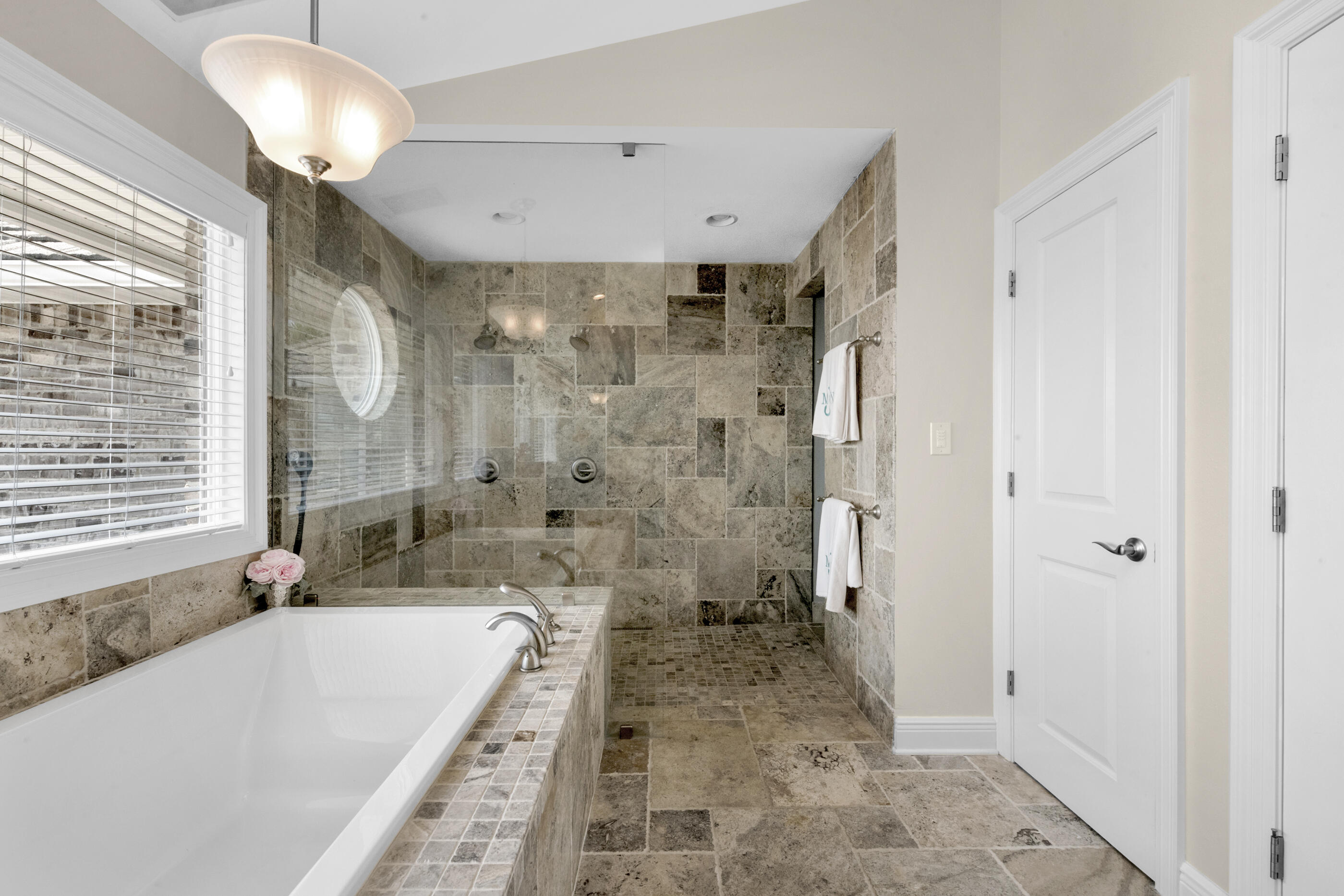 SHALIMAR POINTE S/D - Residential