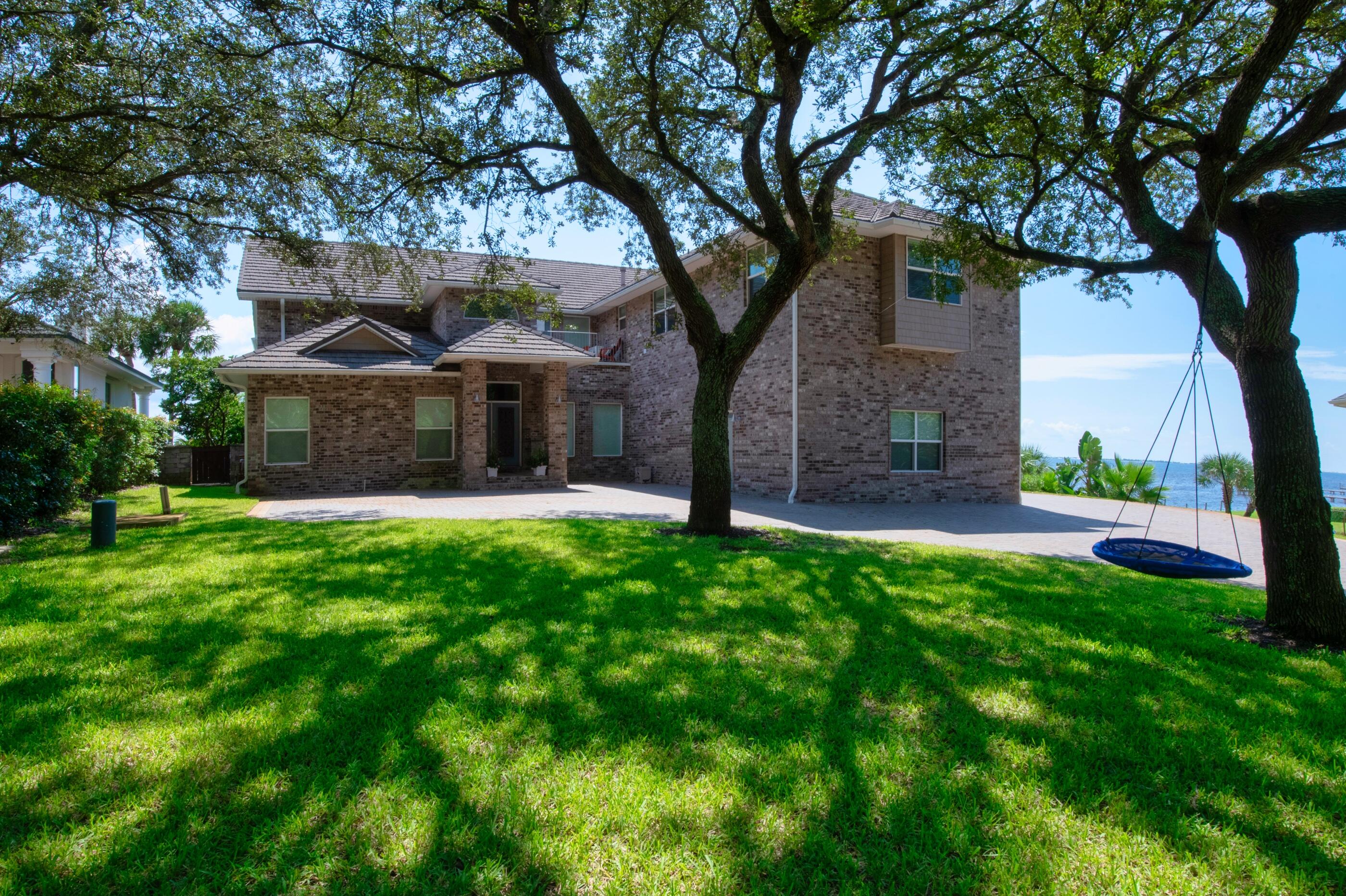 SHALIMAR POINTE S/D - Residential