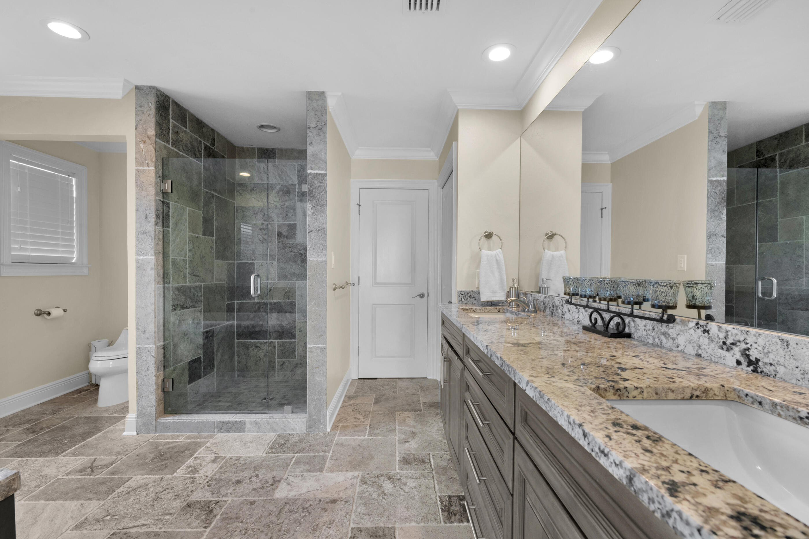 SHALIMAR POINTE S/D - Residential