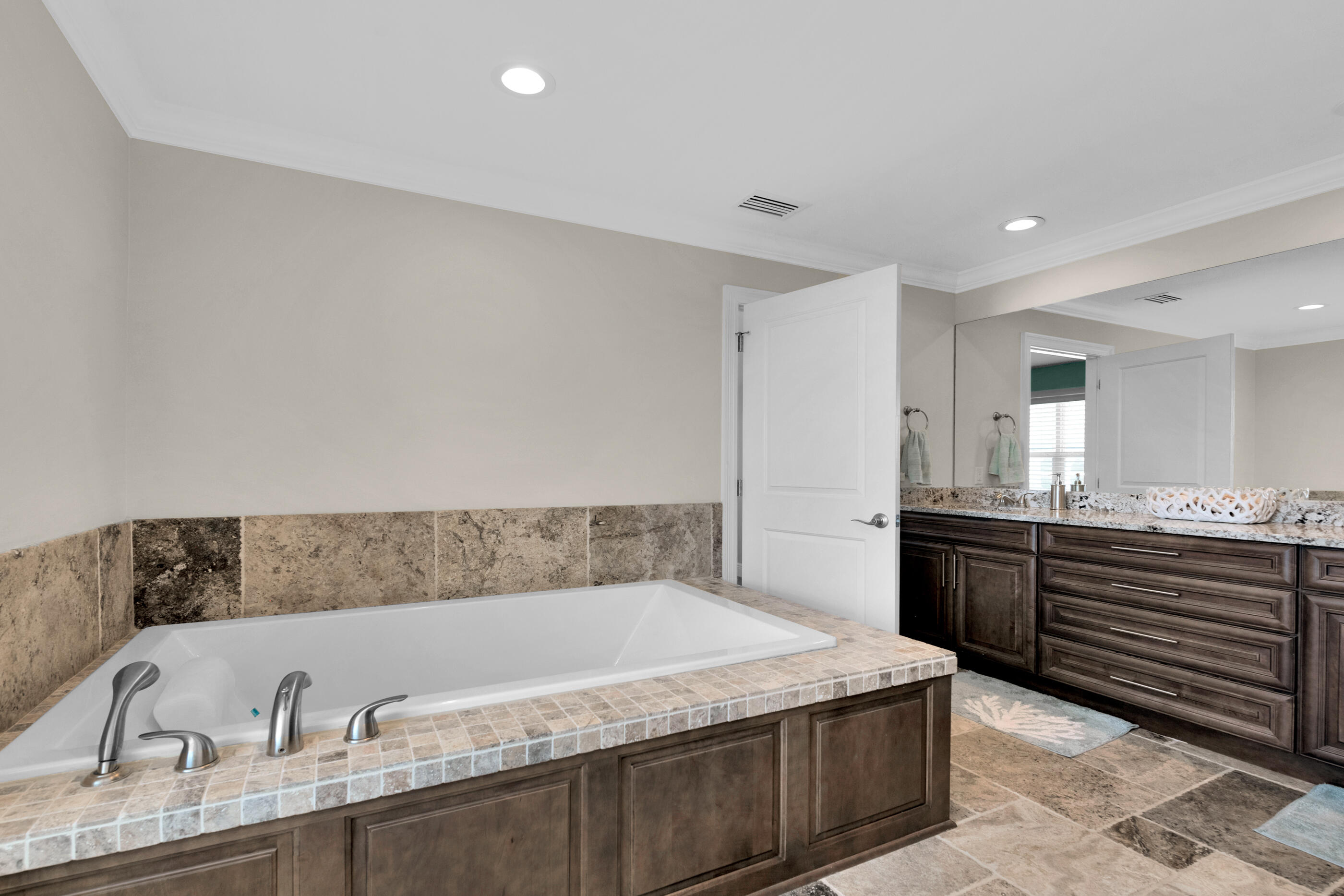 SHALIMAR POINTE S/D - Residential