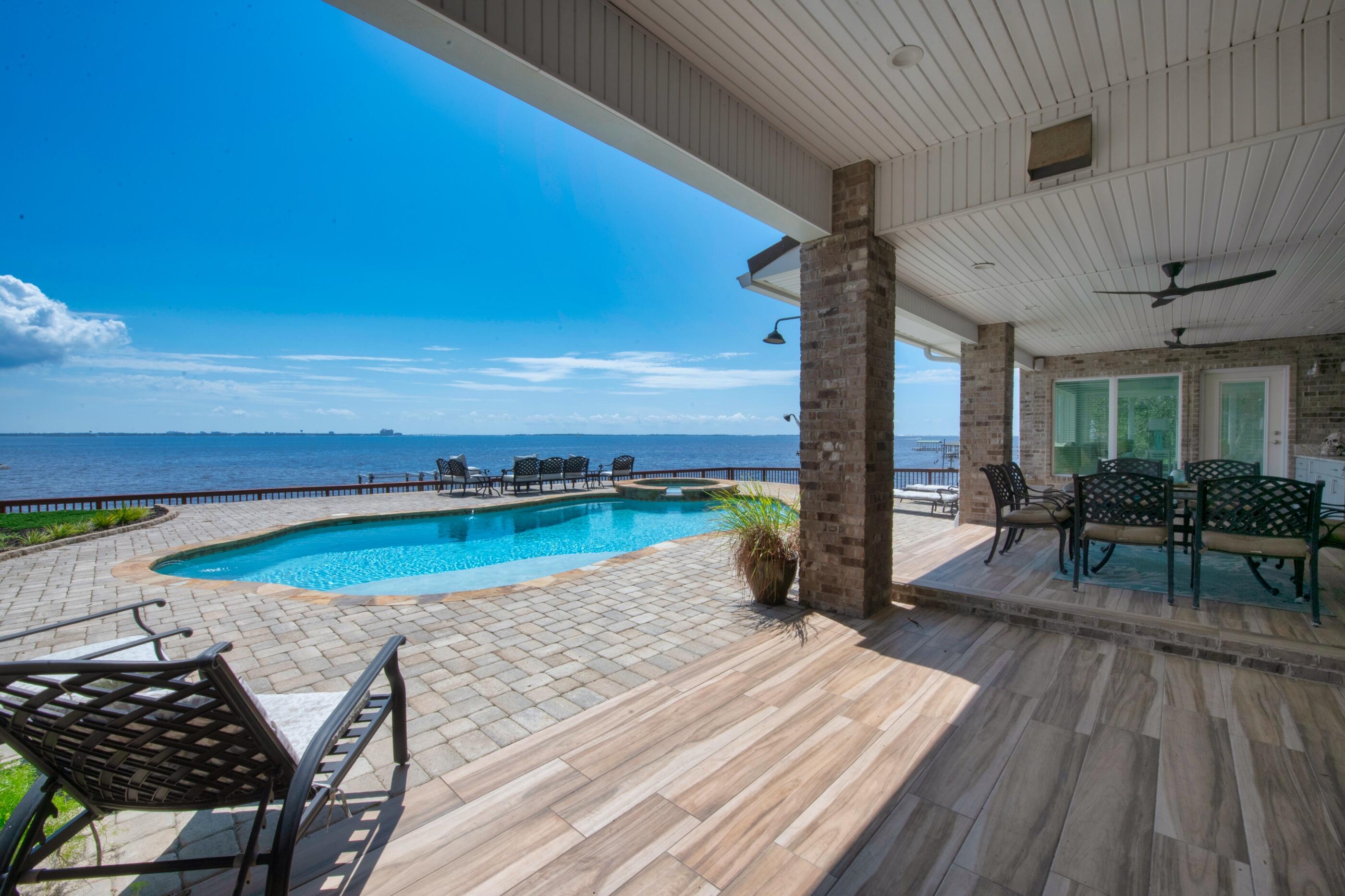 SHALIMAR POINTE S/D - Residential