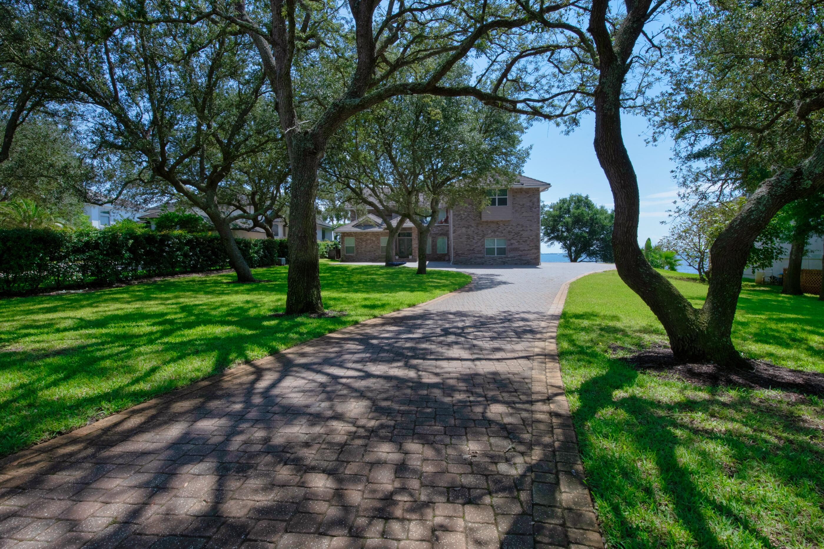 SHALIMAR POINTE S/D - Residential