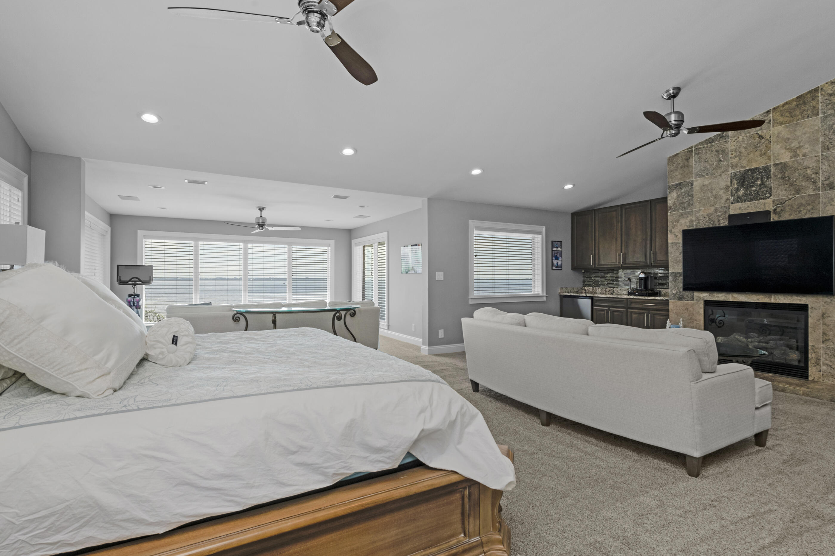 SHALIMAR POINTE S/D - Residential