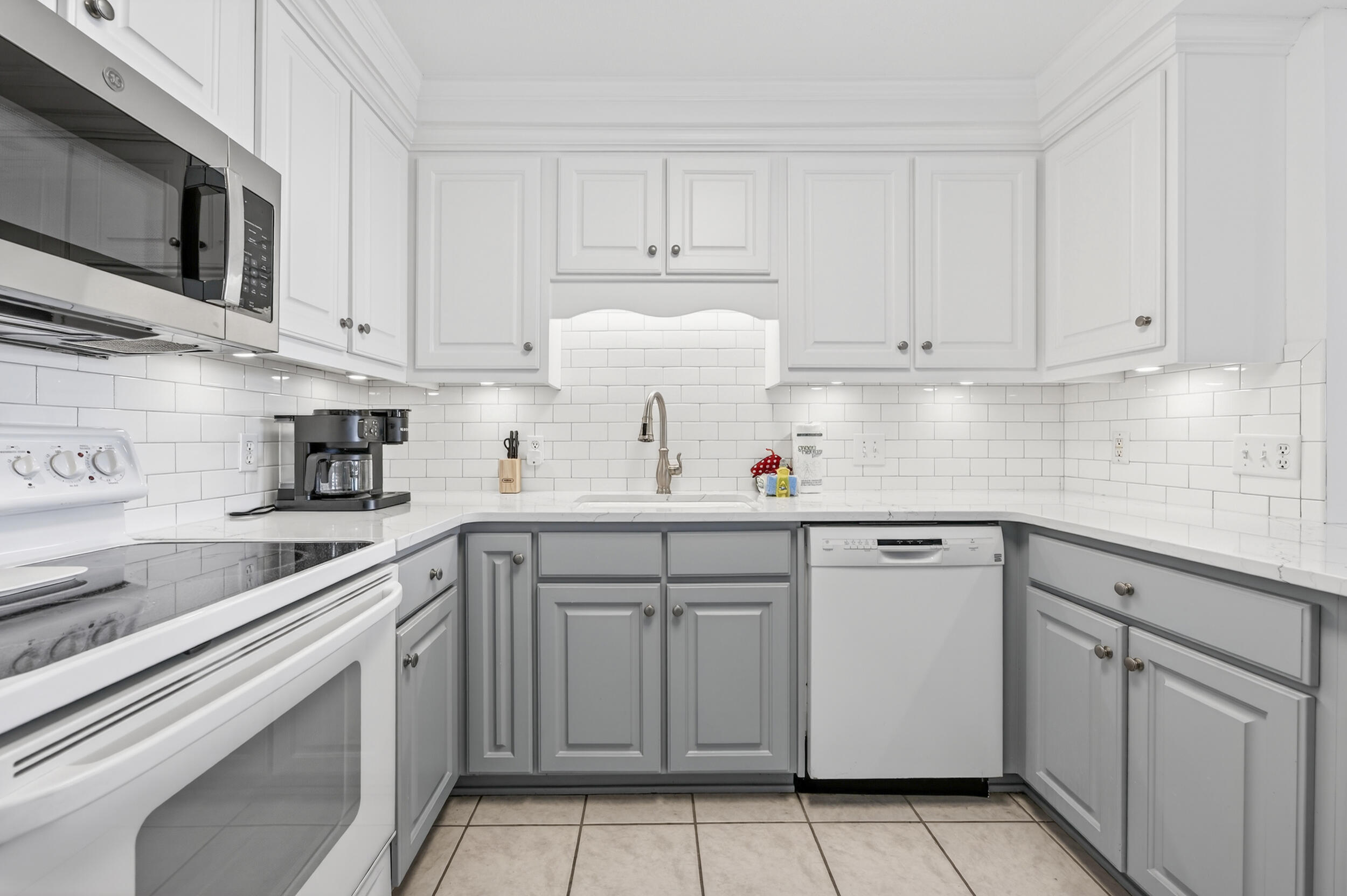 DOLPHIN POINT CONDO - Residential