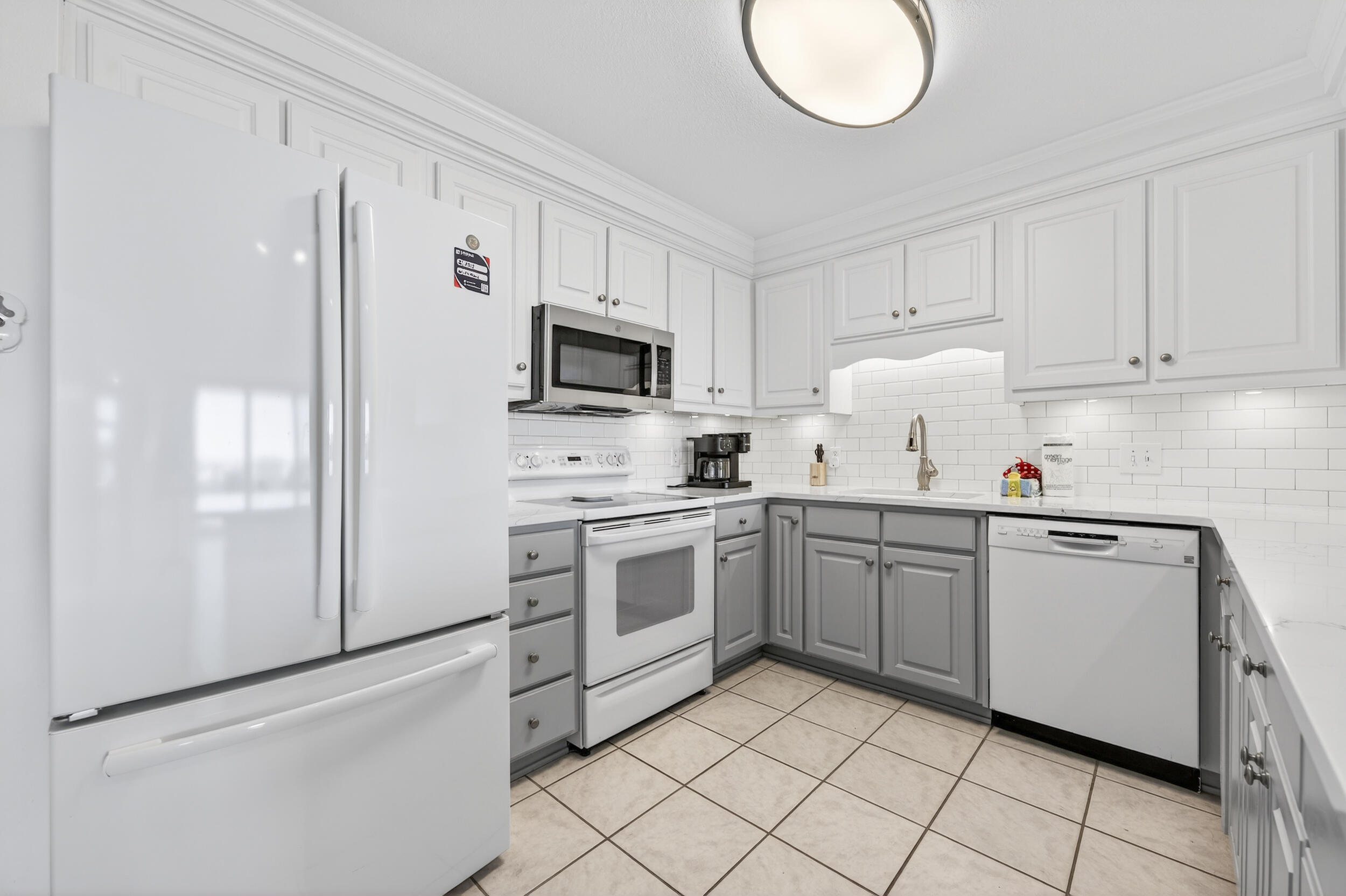DOLPHIN POINT CONDO - Residential