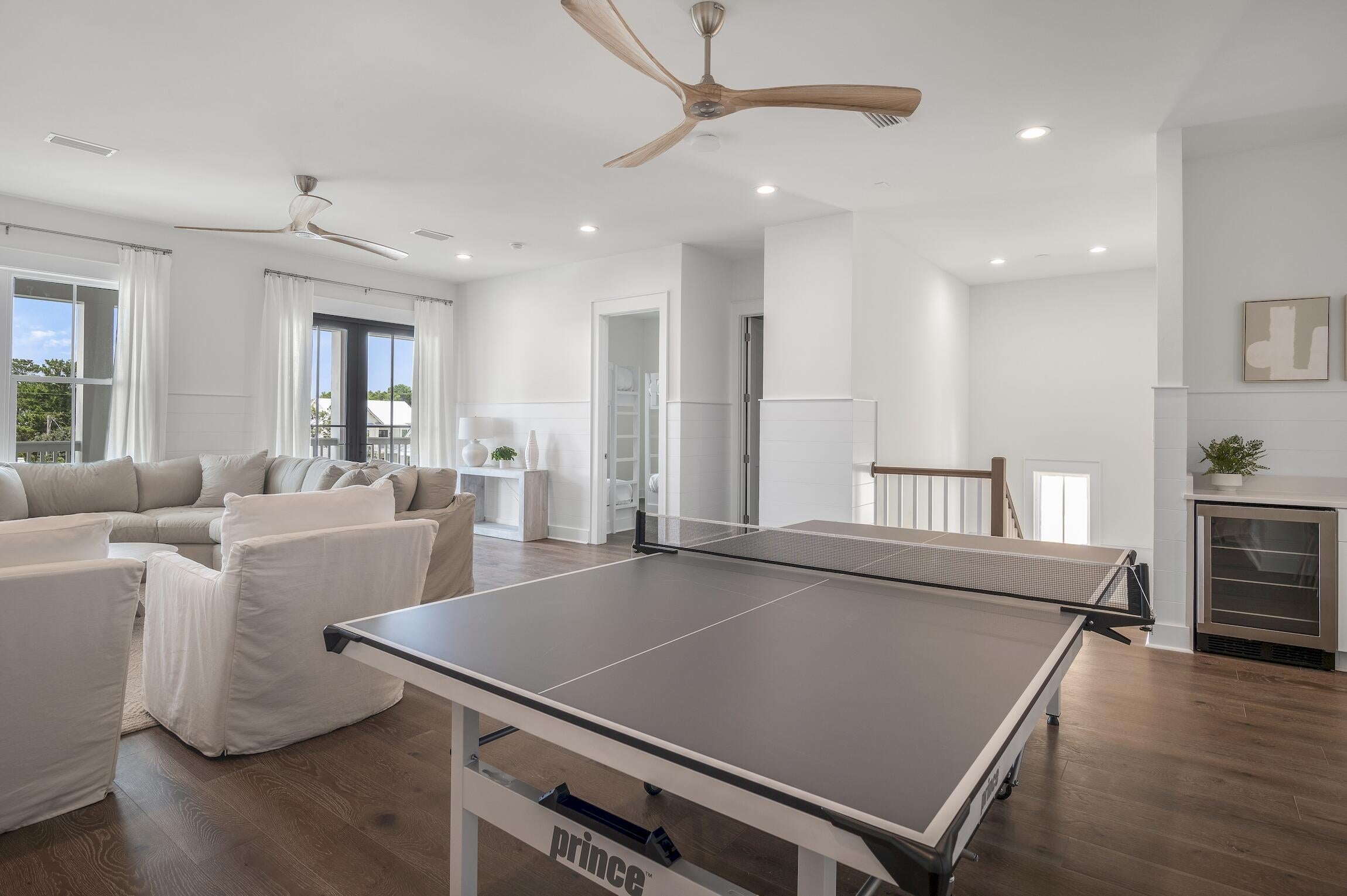 EASTERN LAKE S/D - Residential