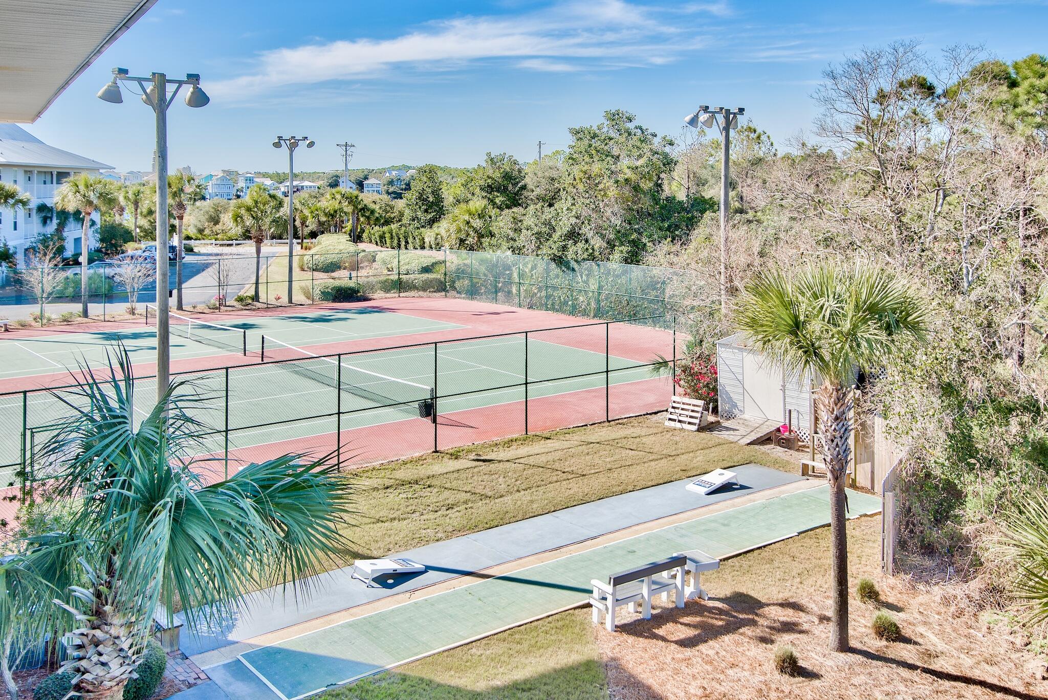 BEACHSIDE VILLAS CONDO - Residential