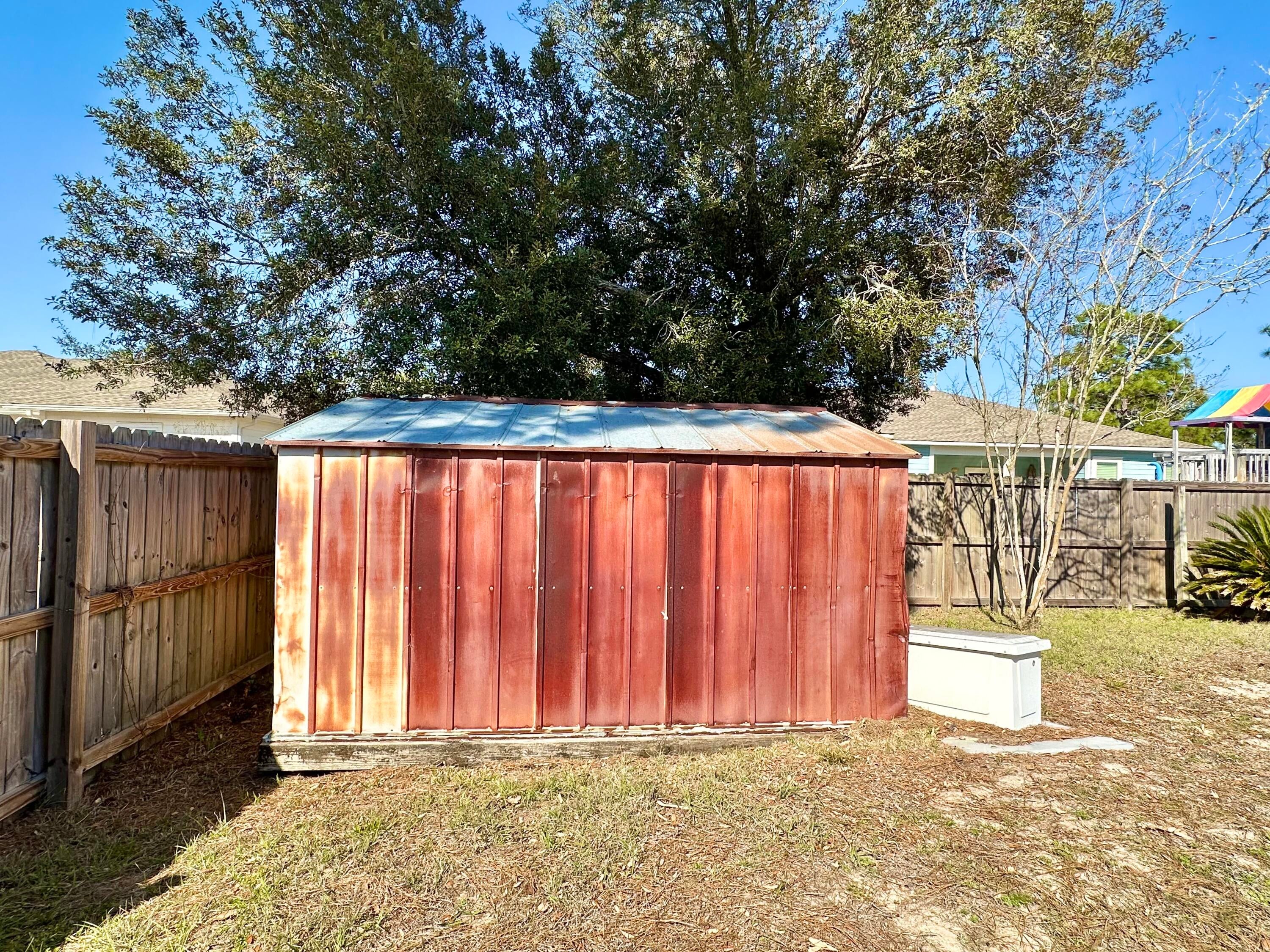 ELIZABETH FARMS 2ND ADDN UNREC - Residential