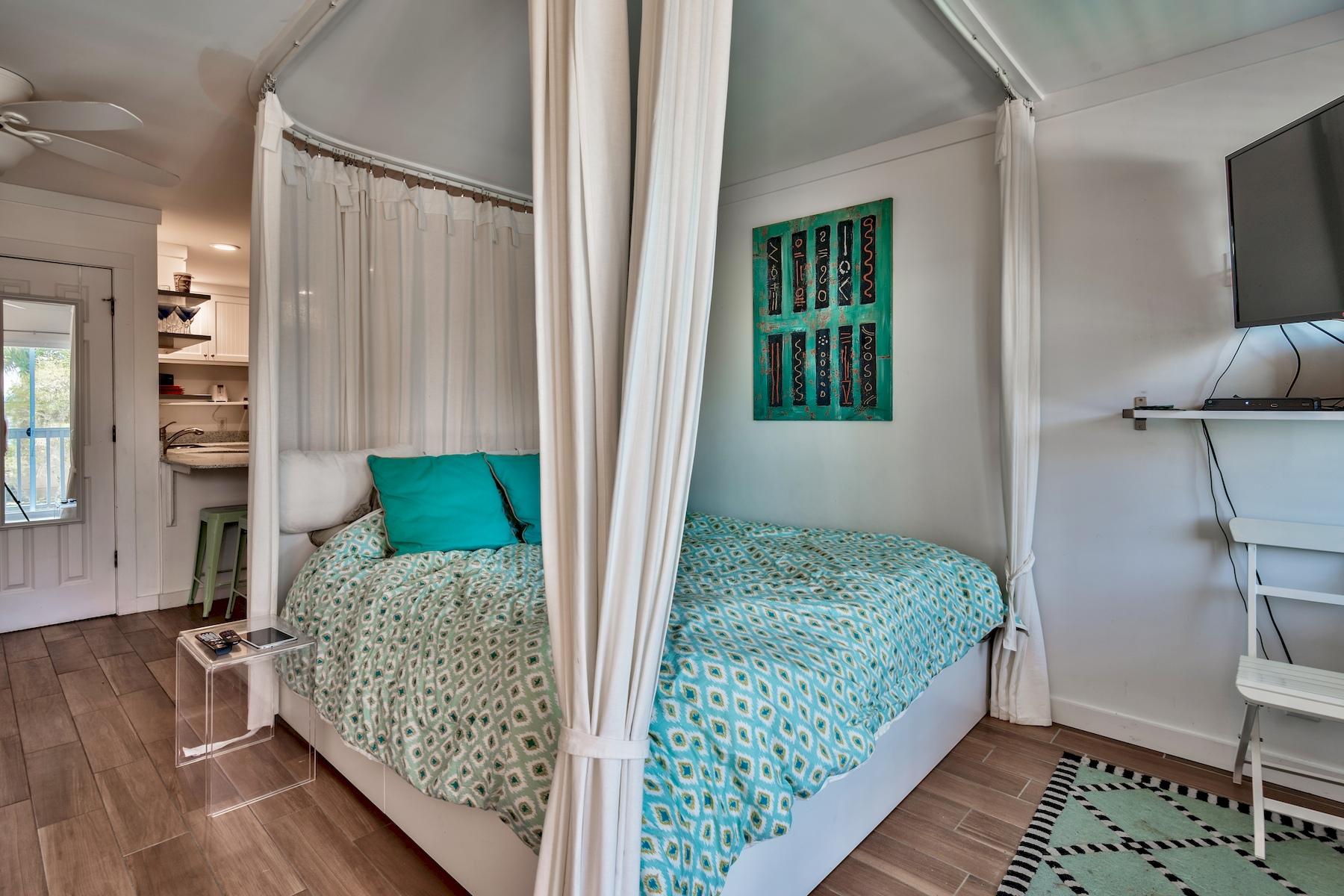 INLET SANDS CONDO - Residential