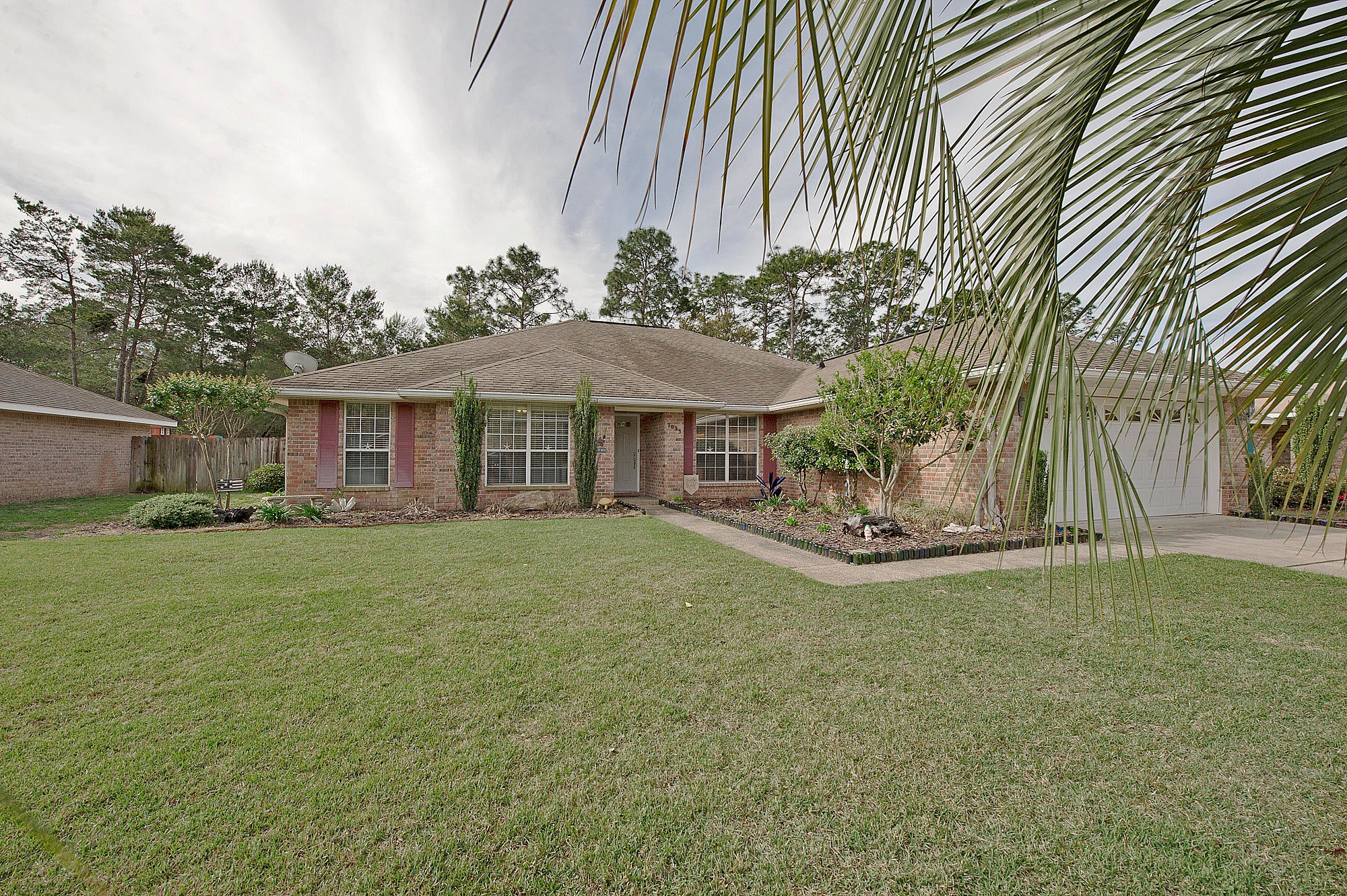 BRIGHTON OAKS - Residential