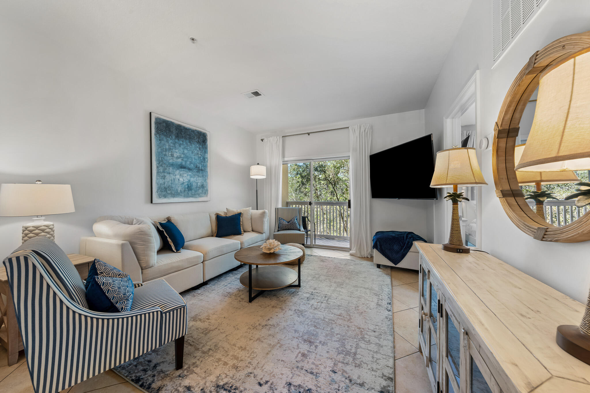 HERONS WATCH CONDO PH 4 - Residential