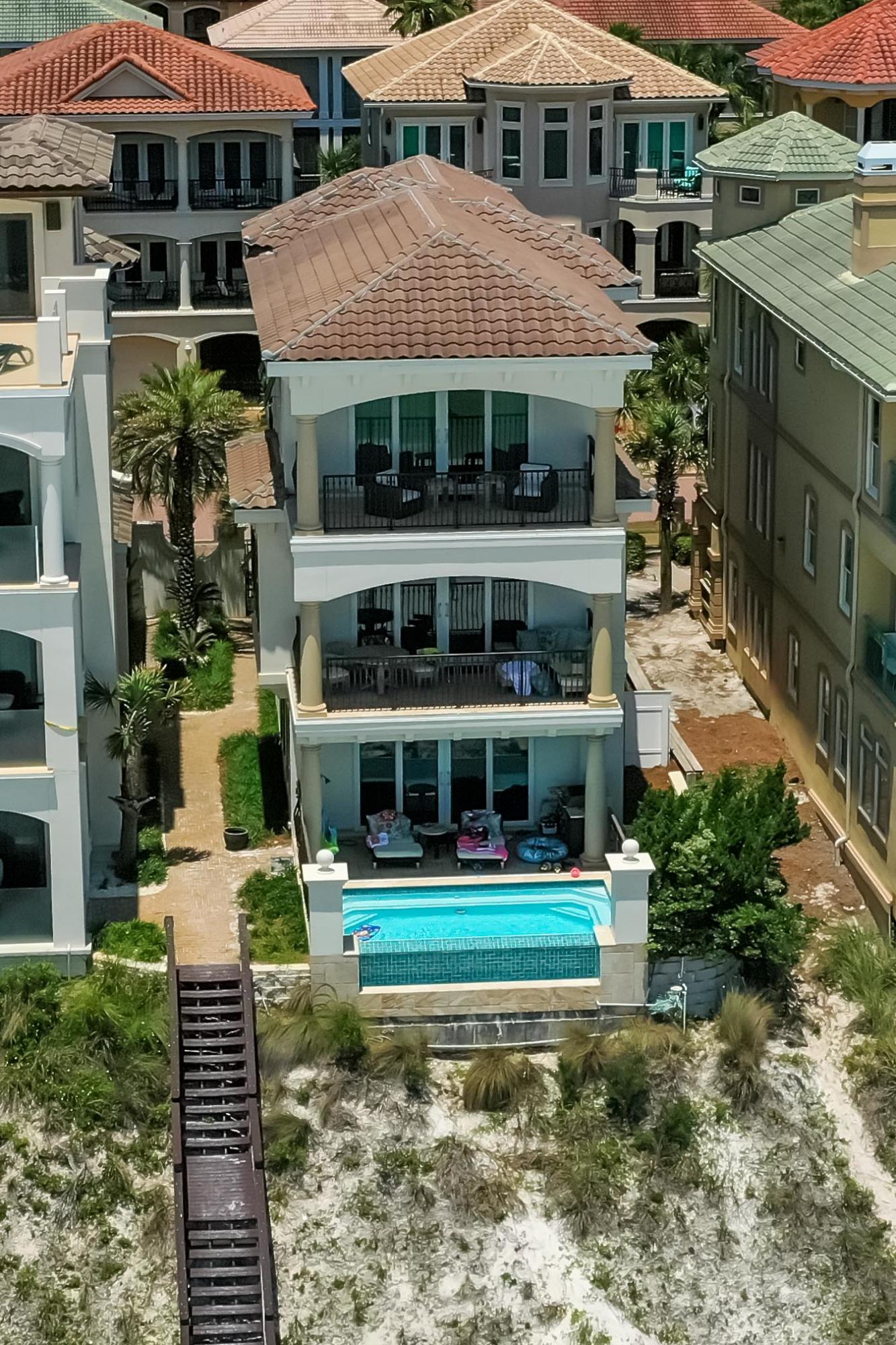 DESTINY BY THE SEA - Residential