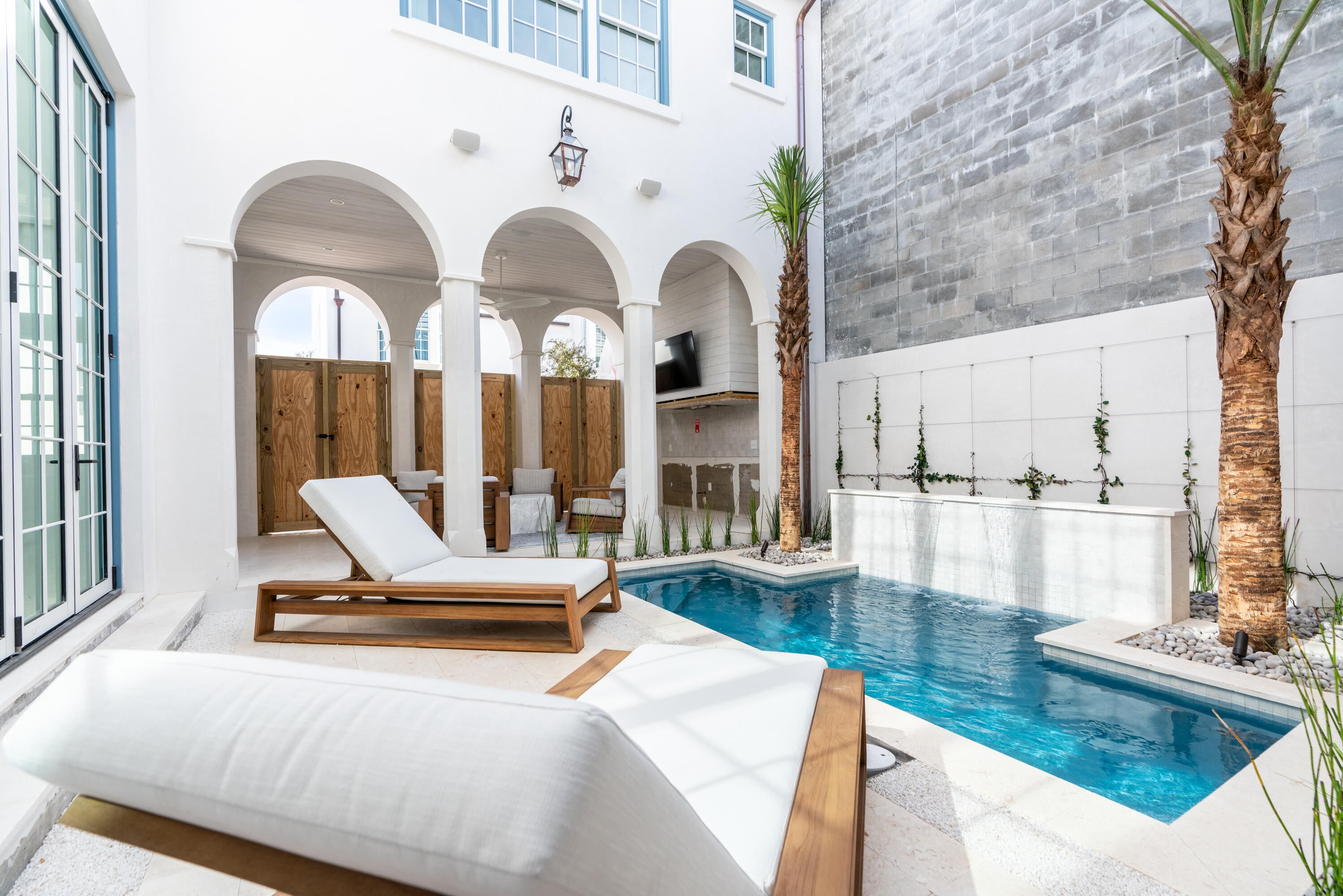 ALYS BEACH - Residential