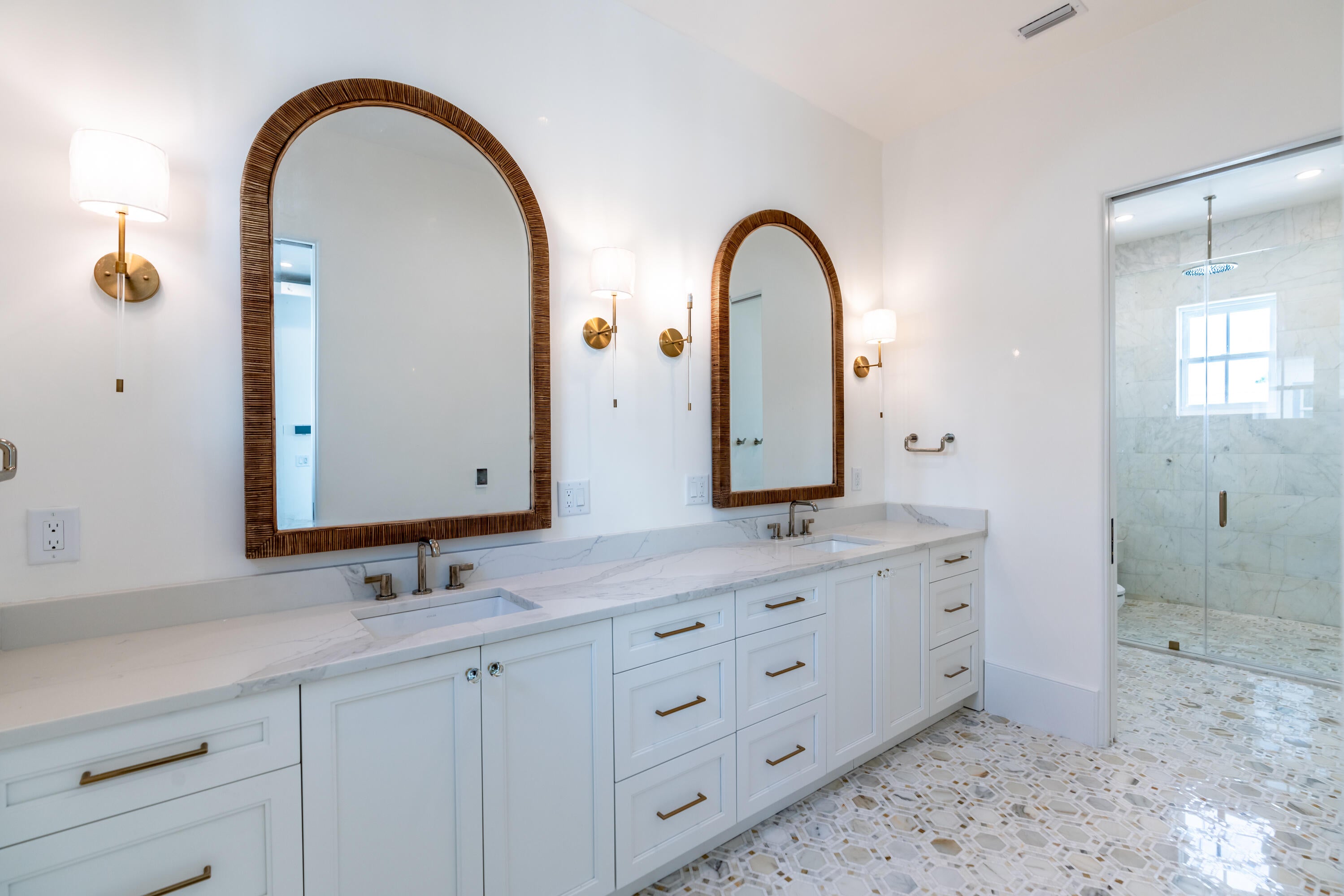 ALYS BEACH - Residential
