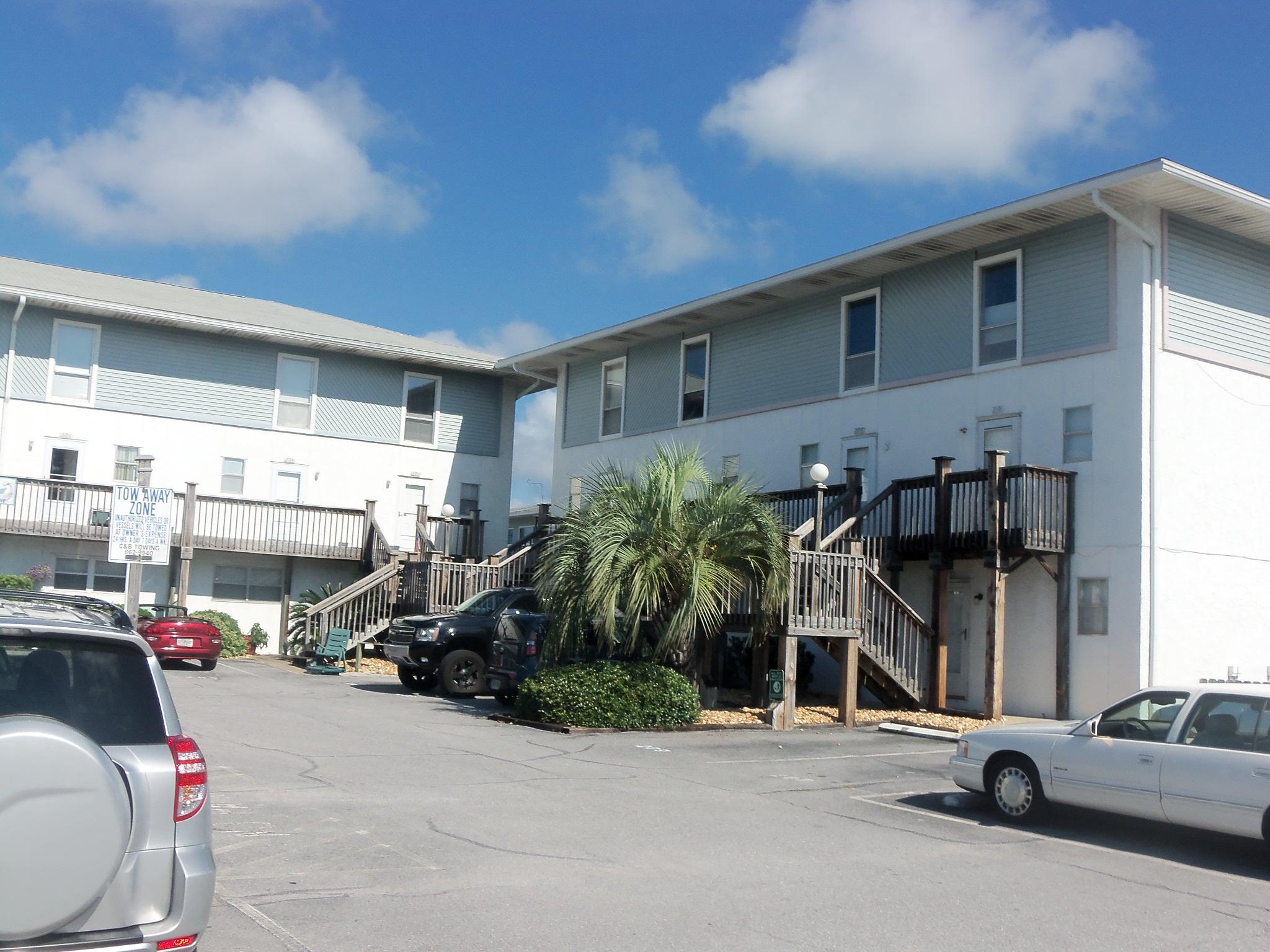 ISLAND BREEZE CONDO - Residential Lease
