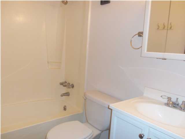 ISLAND BREEZE CONDO - Residential Lease