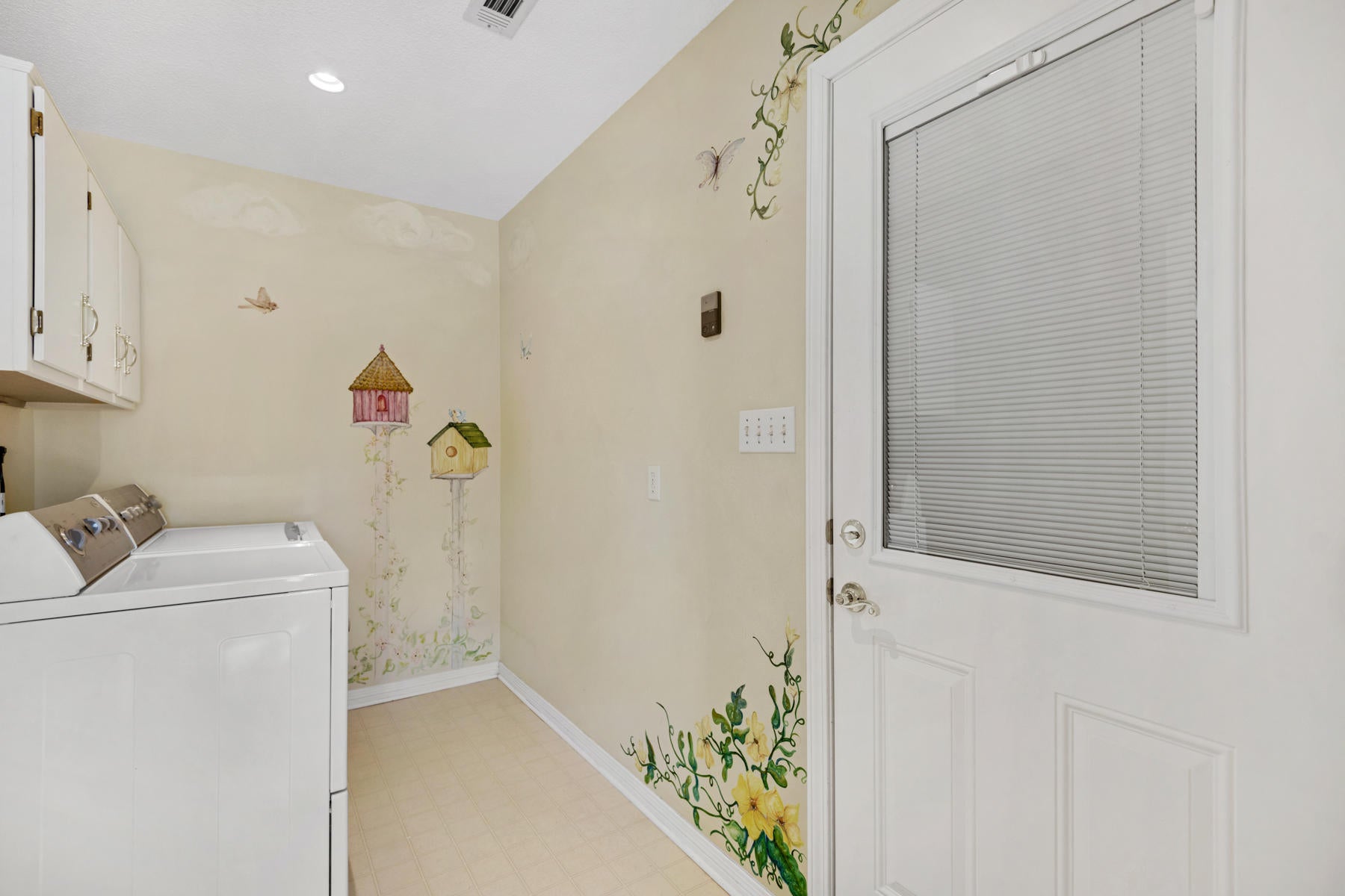 HOLIDAY SHORES ESTATES - Residential