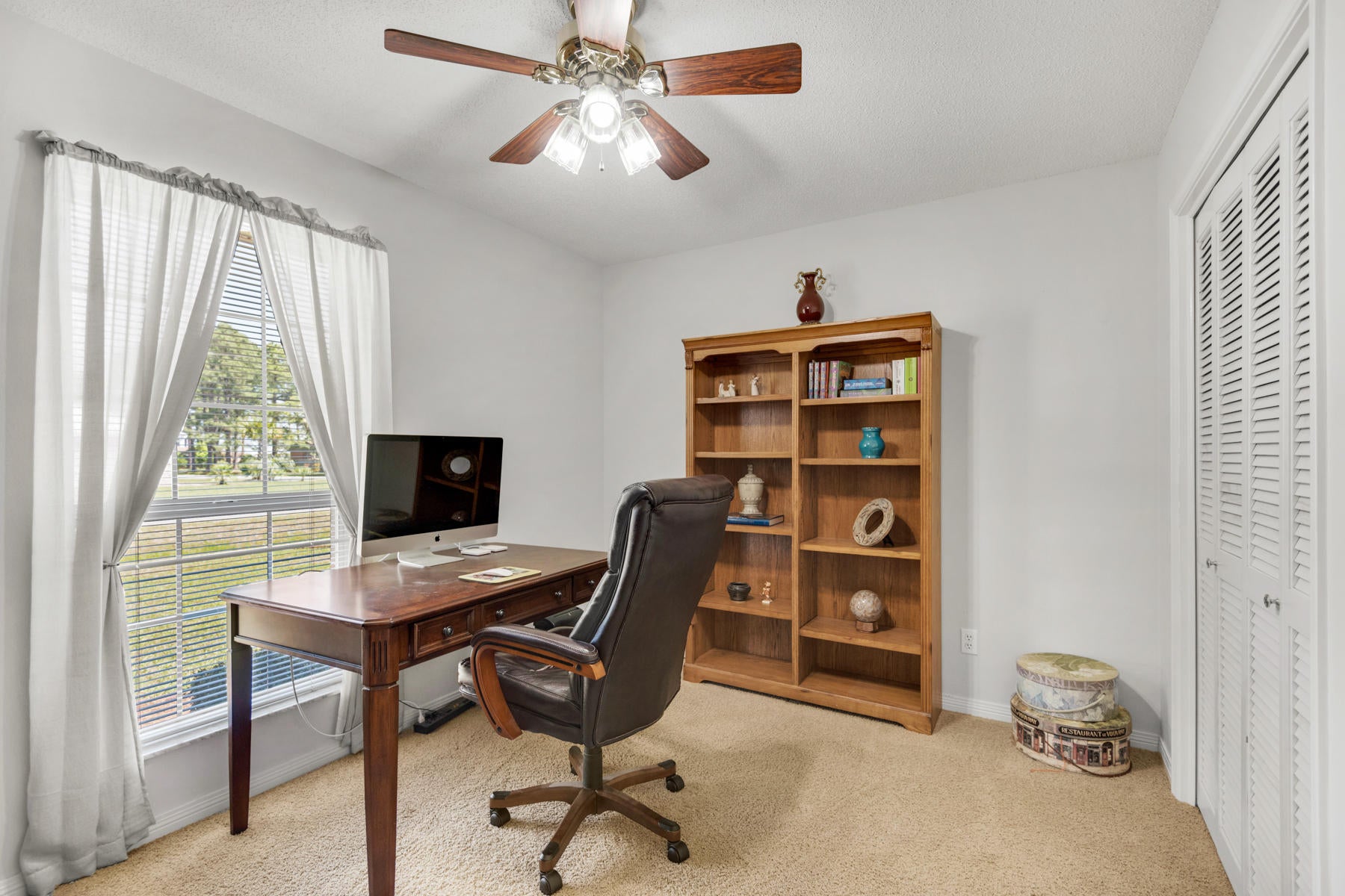 HOLIDAY SHORES ESTATES - Residential