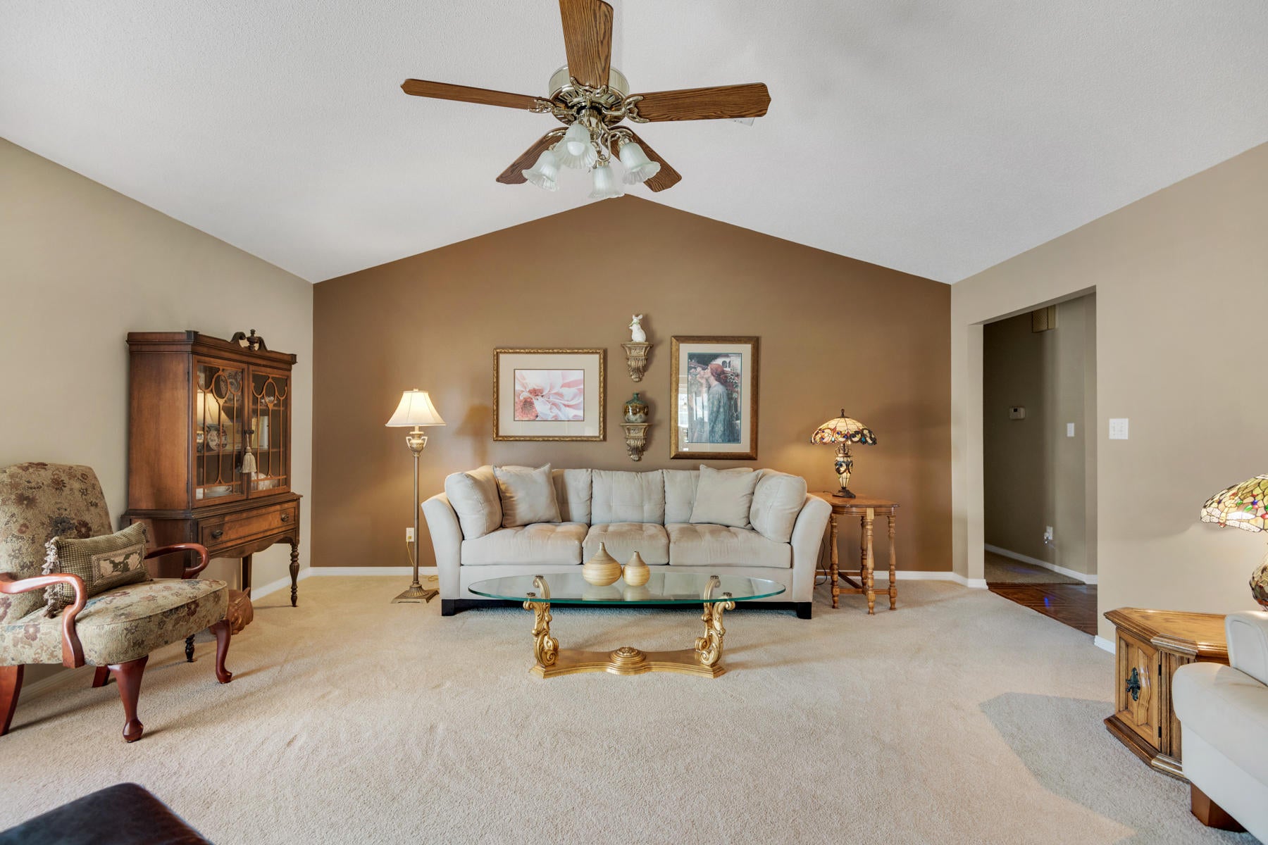 HOLIDAY SHORES ESTATES - Residential
