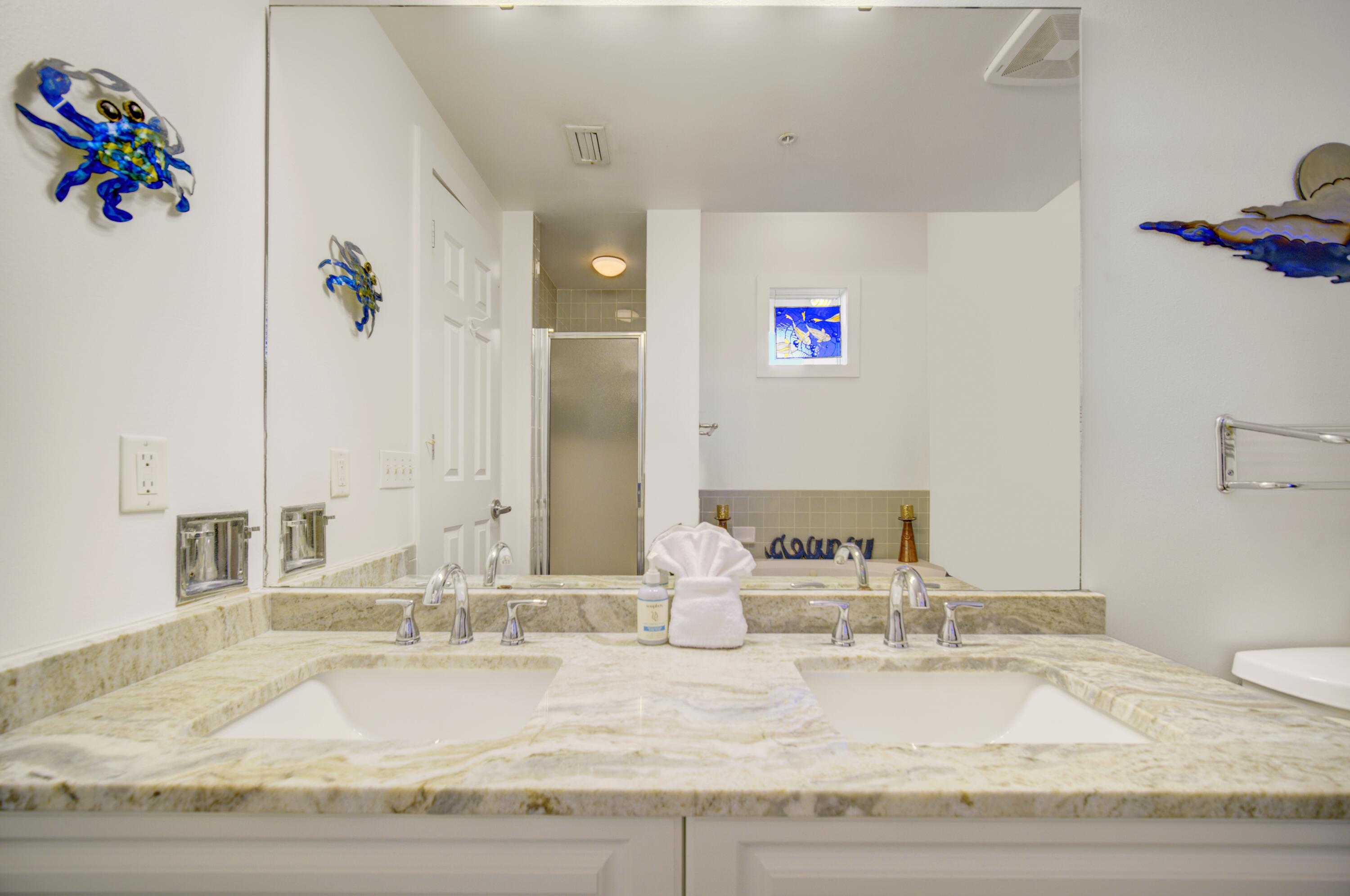 INN AT GULF PLACE - Residential