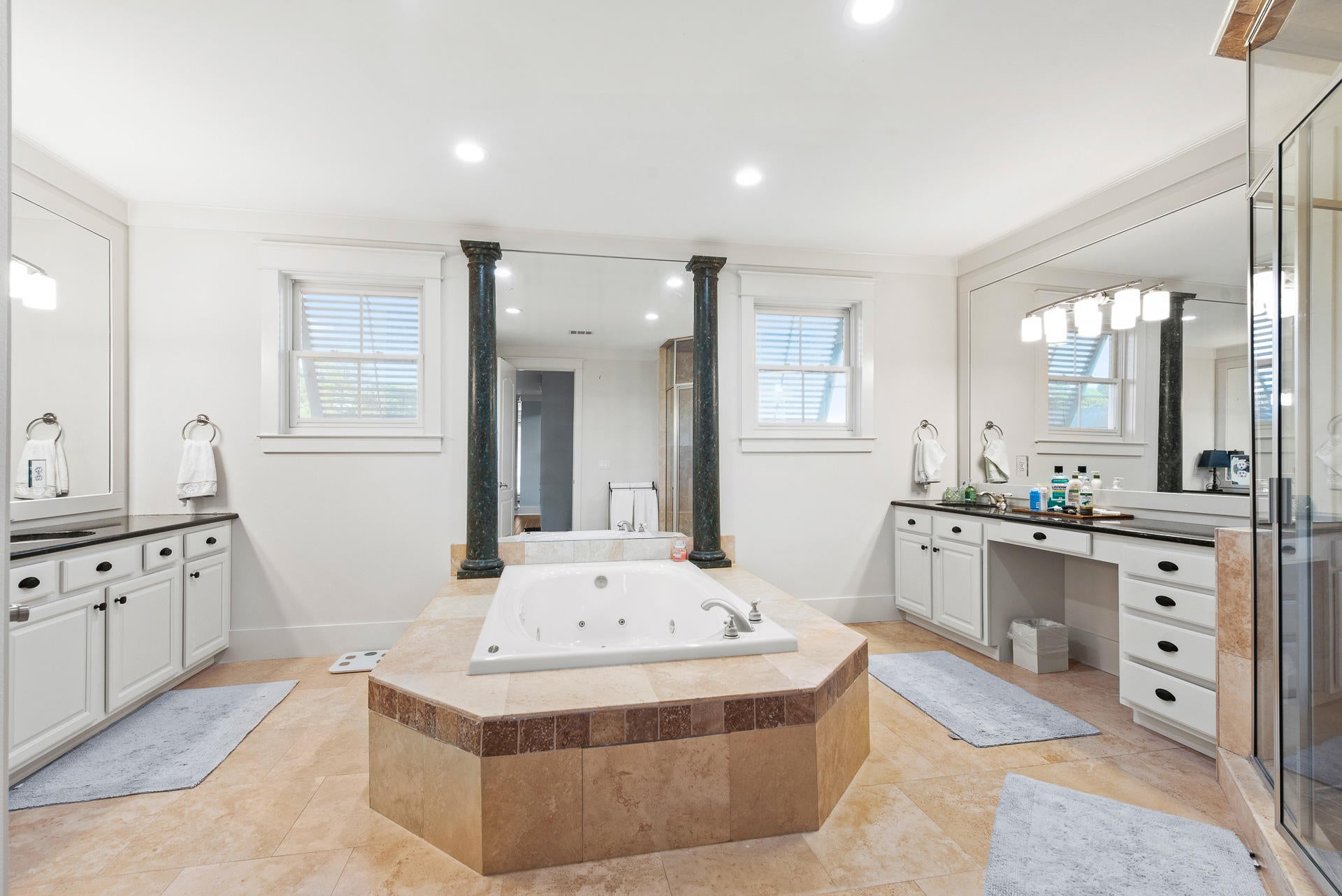 RETREAT THE - Residential