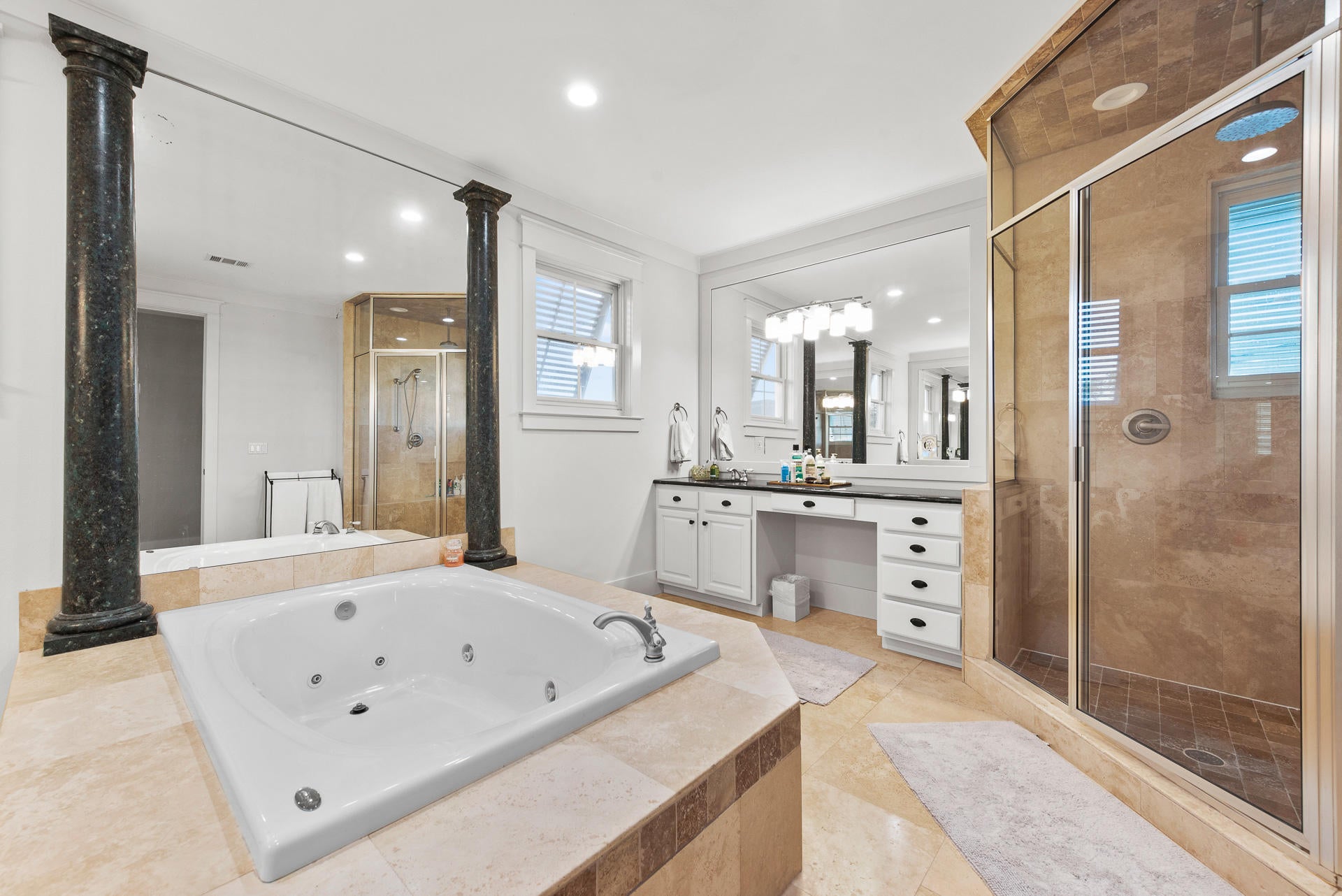 RETREAT THE - Residential