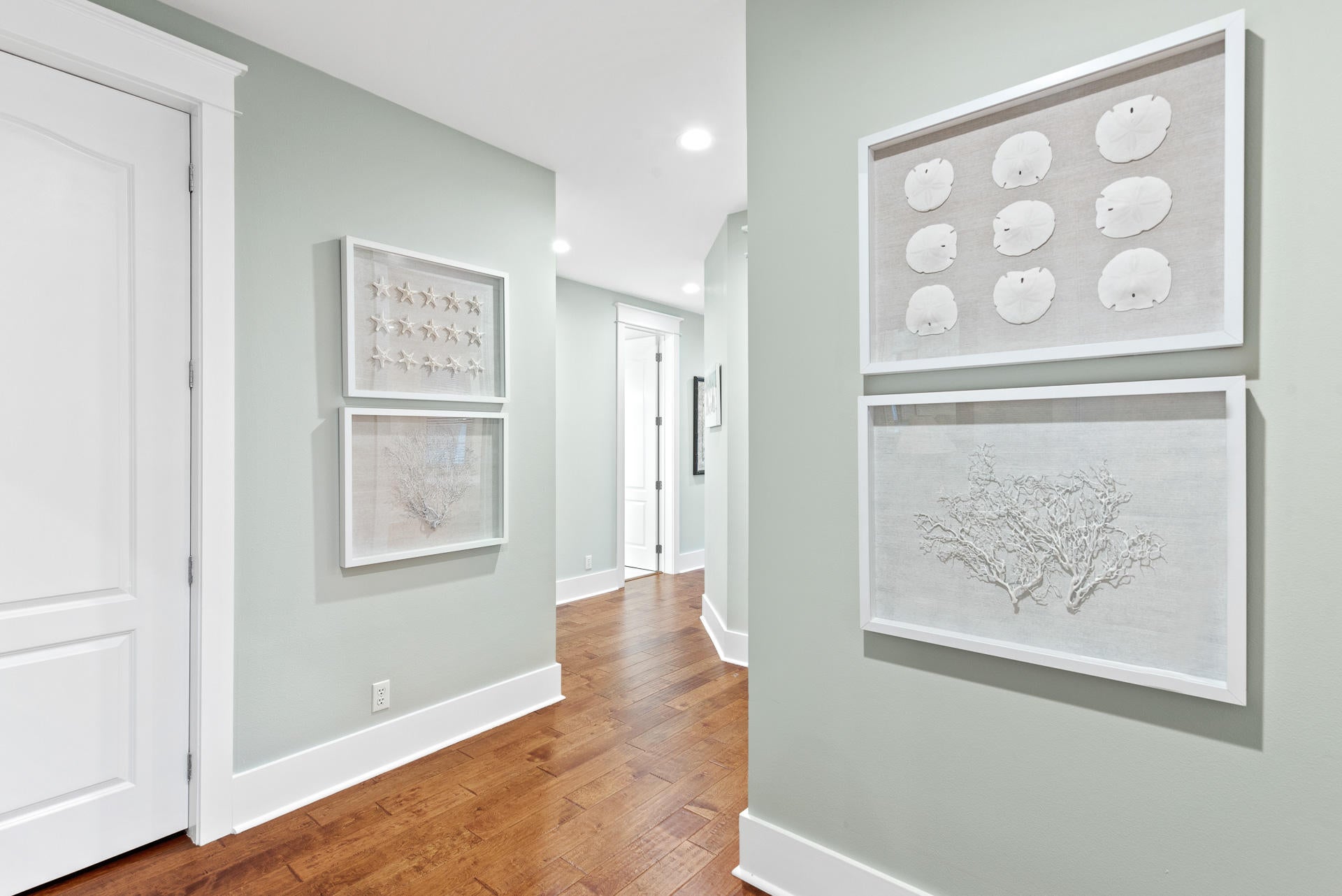 RETREAT THE - Residential