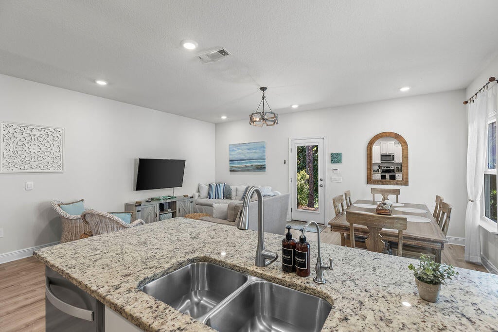 Sandhill Pines - Residential Lease