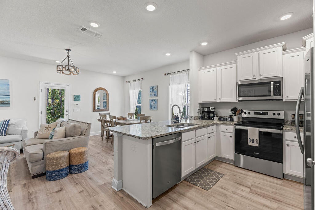 Sandhill Pines - Residential Lease