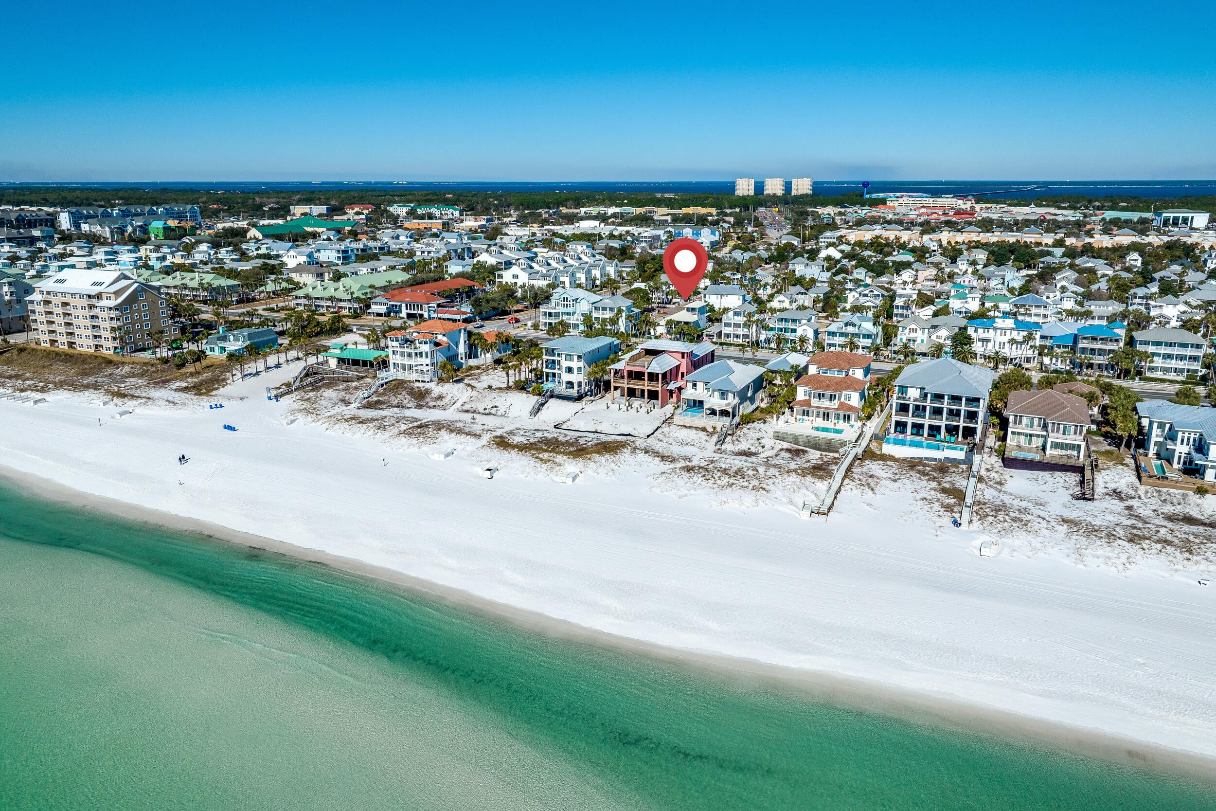 CRYSTAL SHORES - Residential