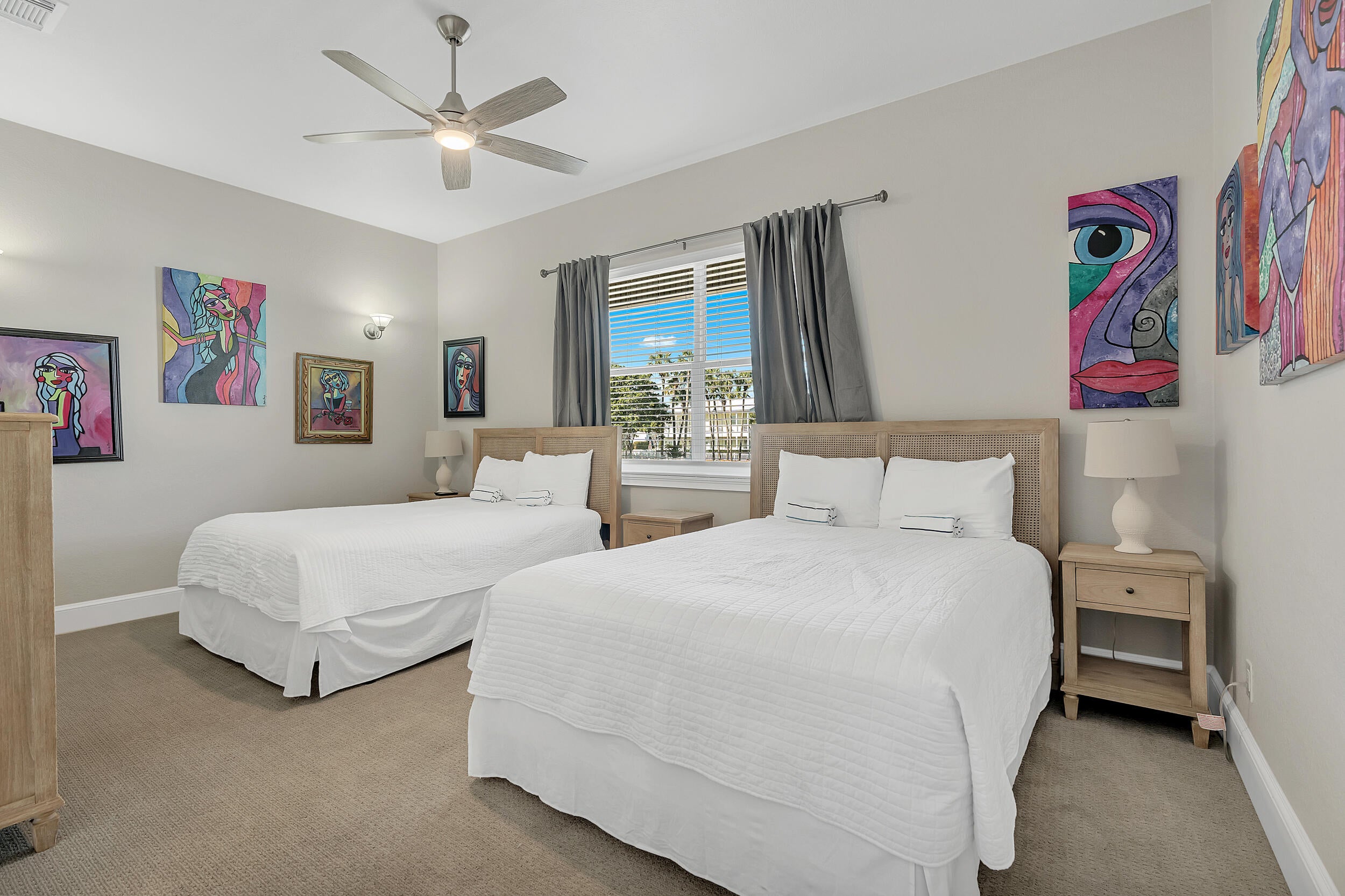 CRYSTAL SHORES - Residential