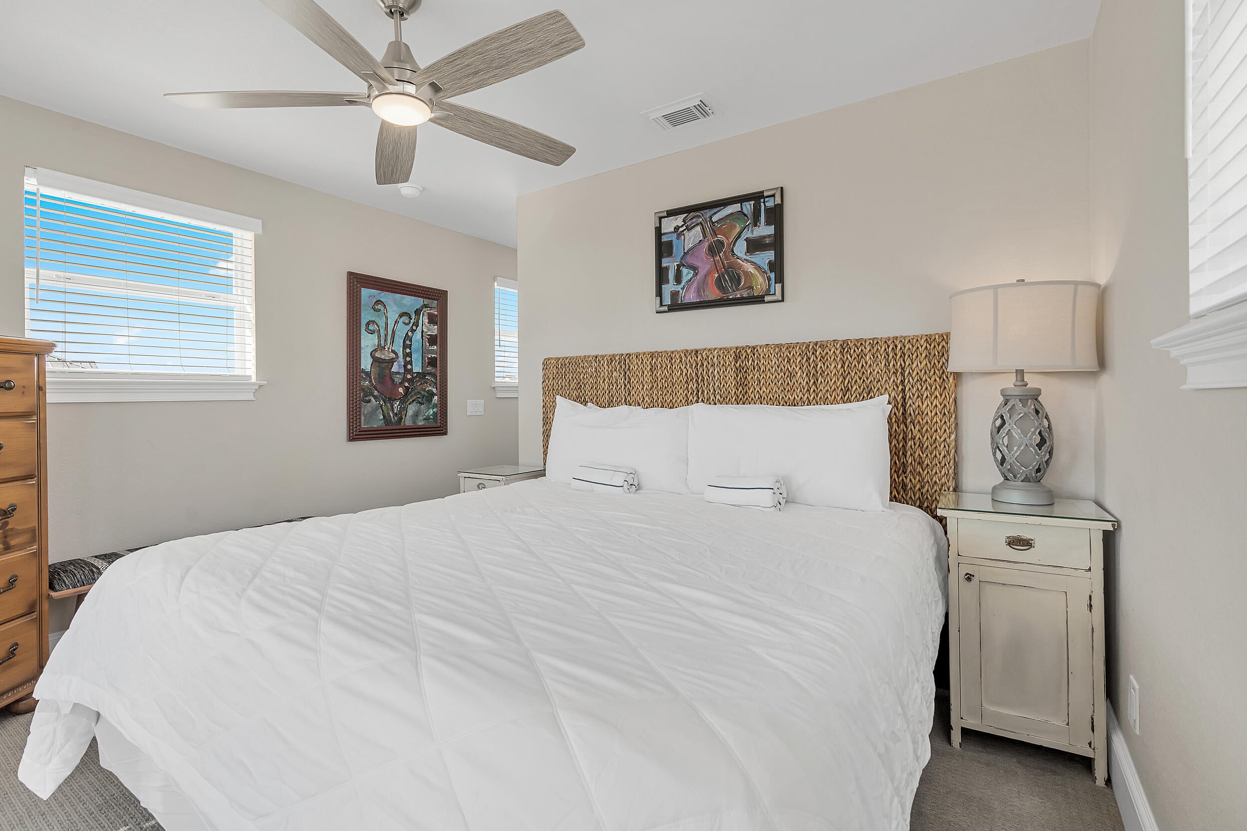 CRYSTAL SHORES - Residential