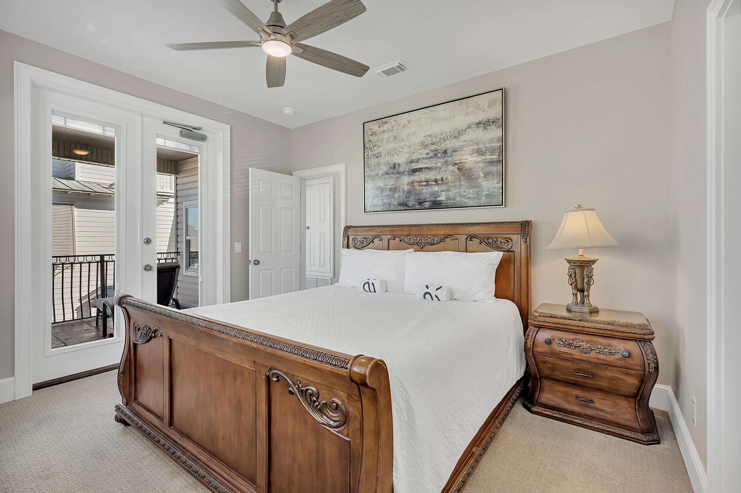 CRYSTAL SHORES - Residential