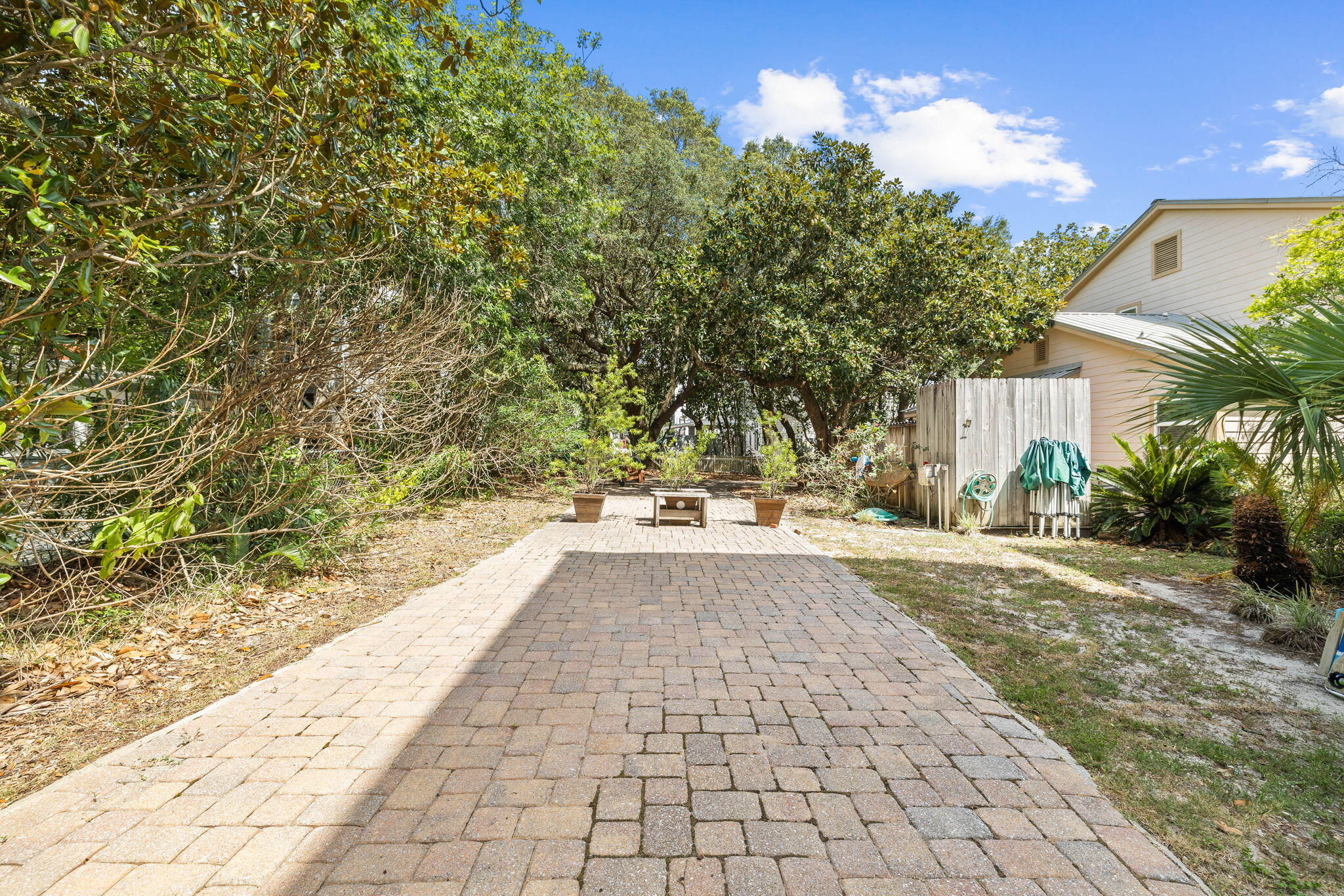 SEAGROVE 1ST ADDN - Residential
