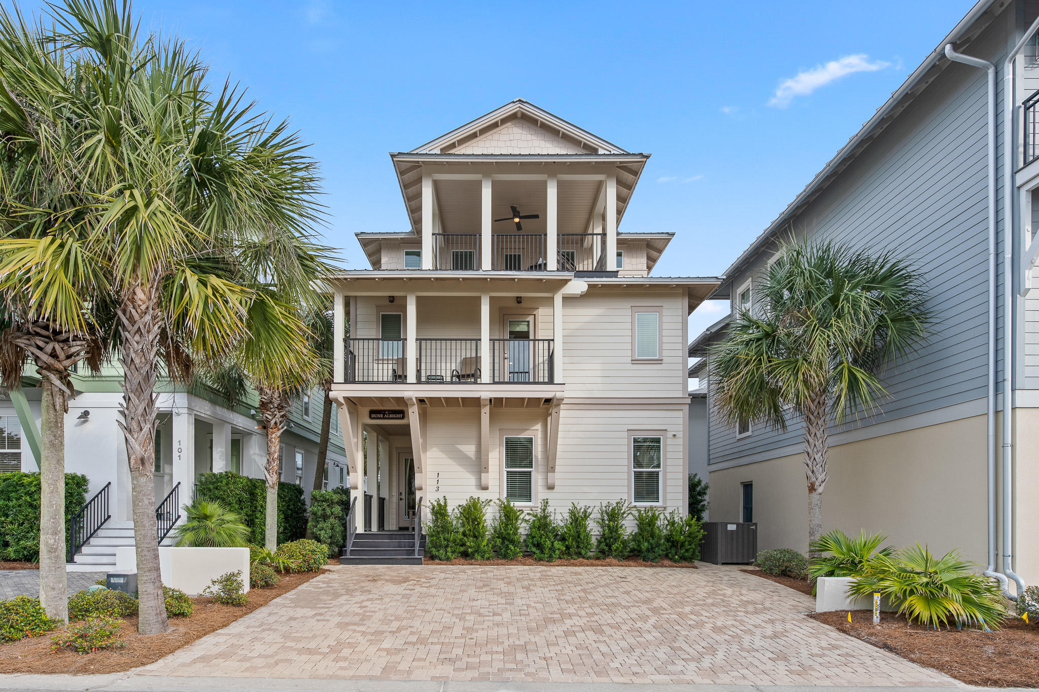 WATER'S EDGE - Residential
