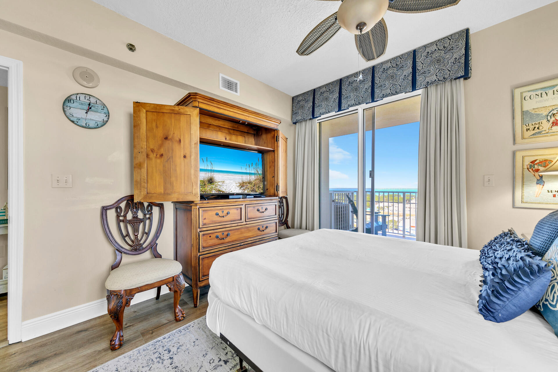 ARIEL DUNES - Residential