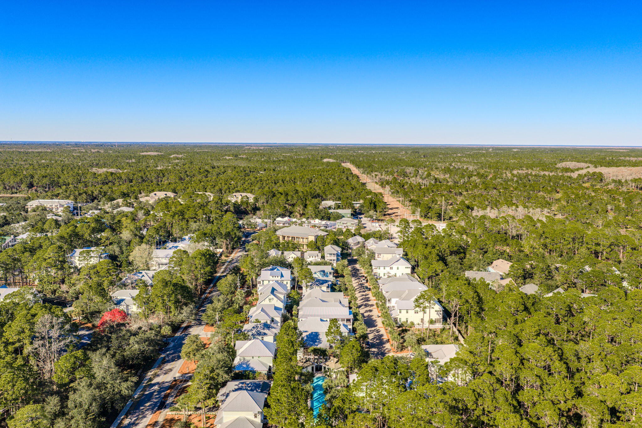 COTTAGES AT EASTERN LAKE - Residential